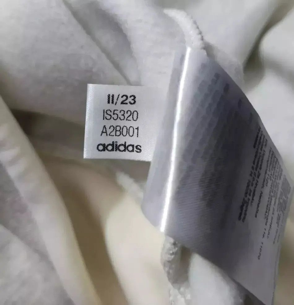 Adidas × Fear of God adidas Originals x Fear of God Fleece Sweatshirt IS5320 S Size US S / EU 44-46 / 1 - 8 Thumbnail