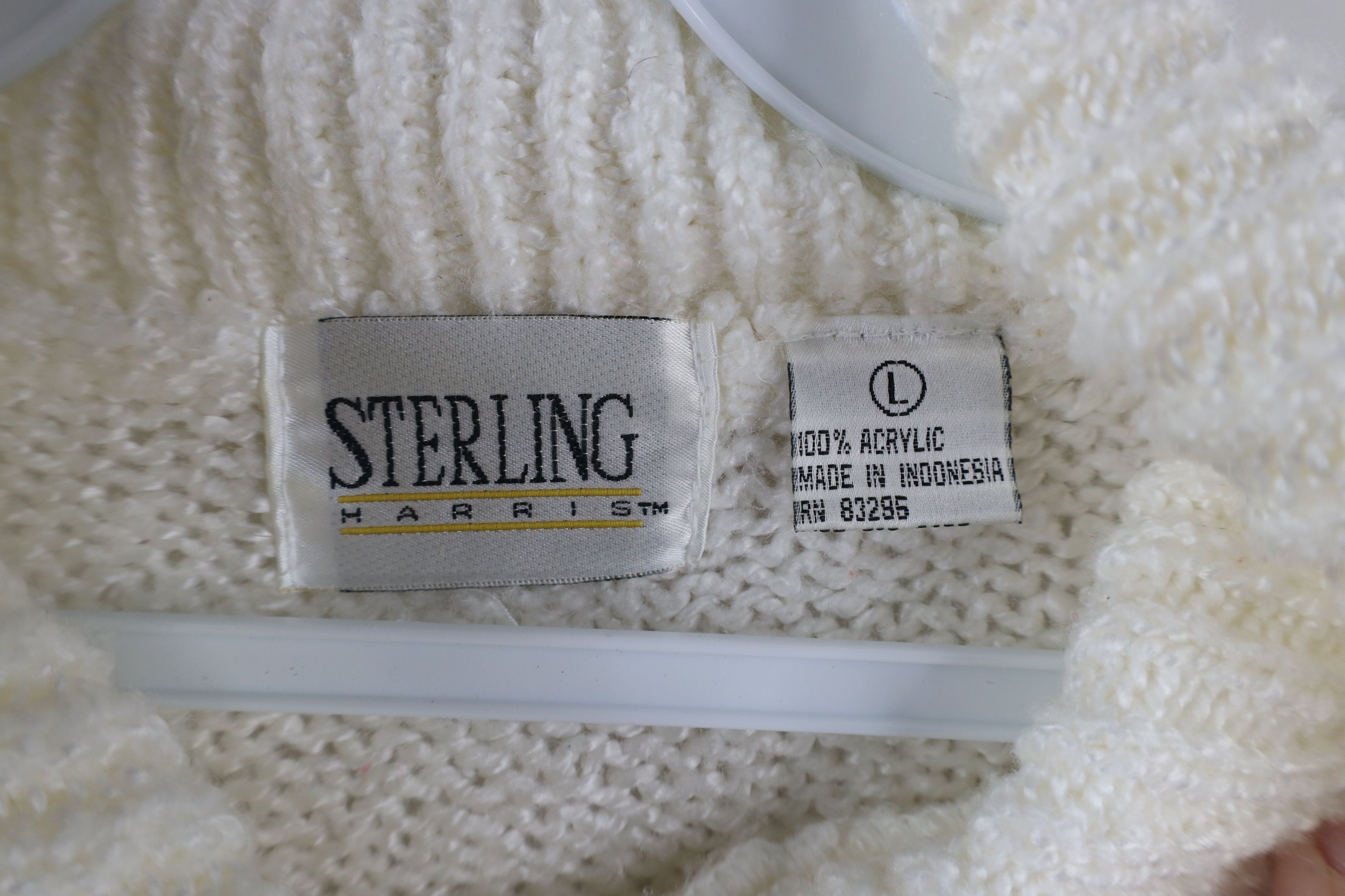 Vintage Vintage 90s Streetwear Cable Knit Beaded Collared Sweater Size L / US 10 / IT 46 - 7 Thumbnail
