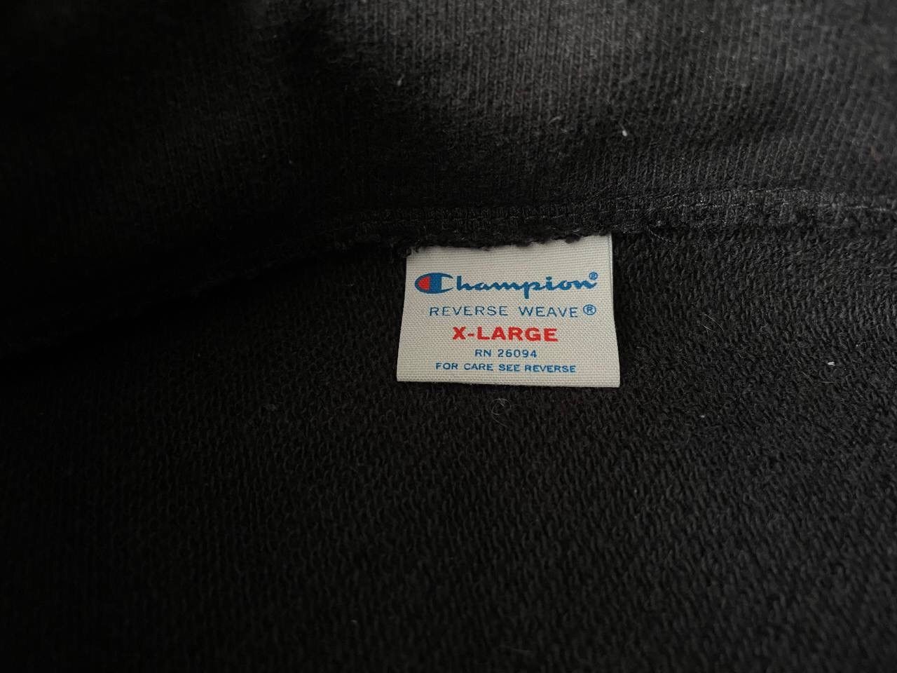Champion × Vintage Vintage Champion 1/4 Sweatshirt Big Central Logo Y2K Rare Size US XL / EU 56 / 4 - 5 Thumbnail