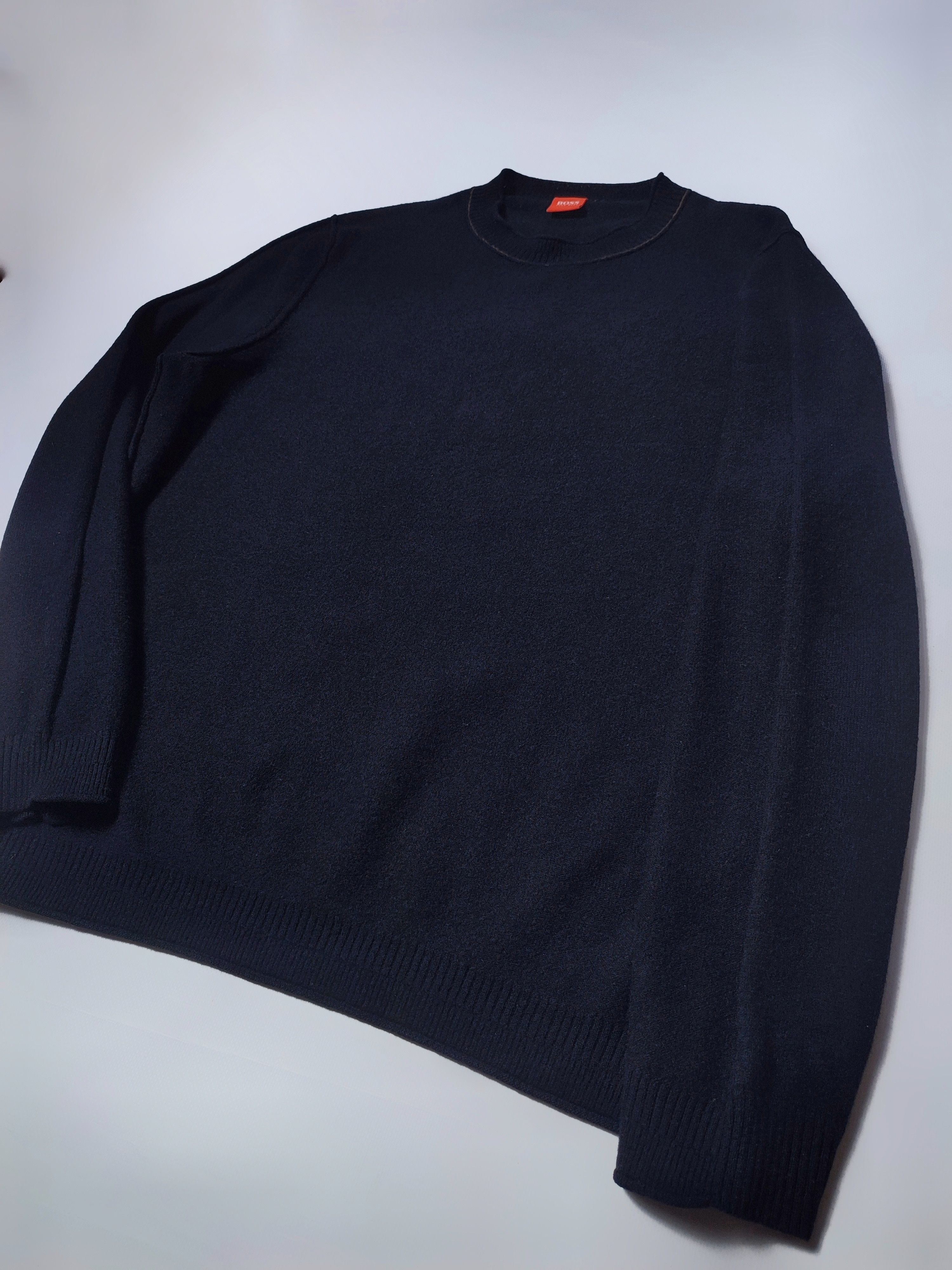 Hugo Boss Hugo Boss Vintage Wool Sweater Size US M / EU 48-50 / 2 - 13 Thumbnail