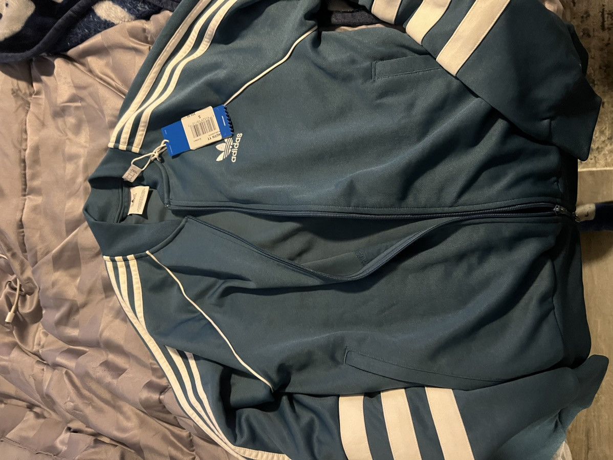 Adidas Adidas track jacket size small Size US S / EU 44-46 / 1 - 3 Thumbnail