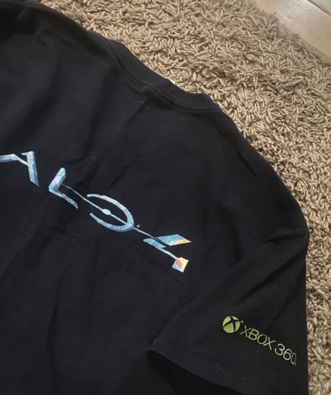 Vintage Vintage halo 4 games big logo Xbox 360 tee y2k Size US L / EU 52-54 / 3 - 5 Thumbnail