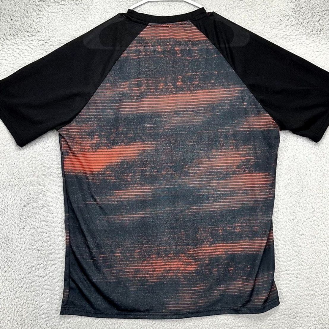 Vintage Marvel Deadpool Mens XL T-Shirt Black Graphic Print Crew Neck Authentic EUC Size US XL / EU 56 / 4 - 2 Thumbnail