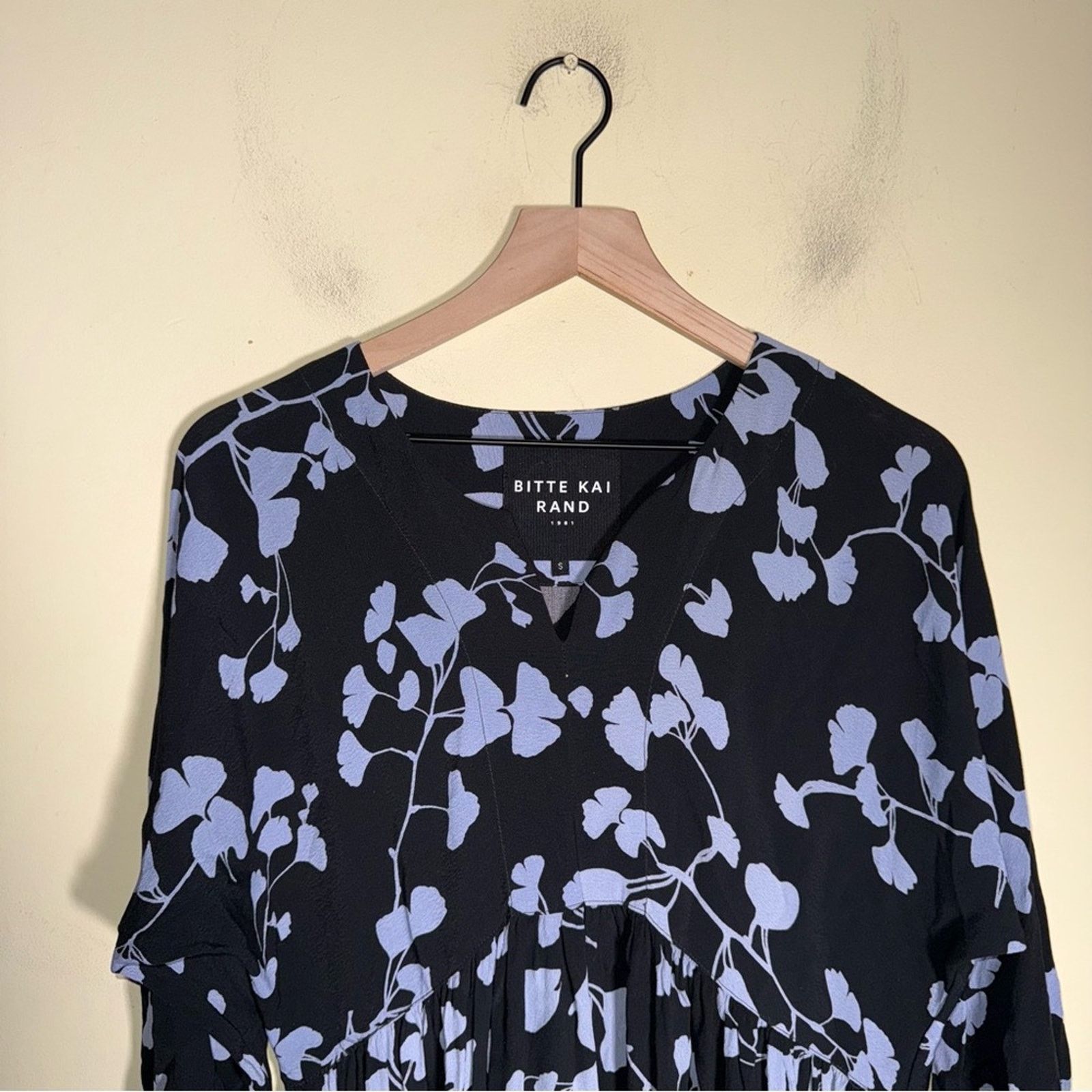 Other BITTE KAI RAND empire waist lightweight floral midi dress S Size S / US 4 / IT 40 - 5 Thumbnail
