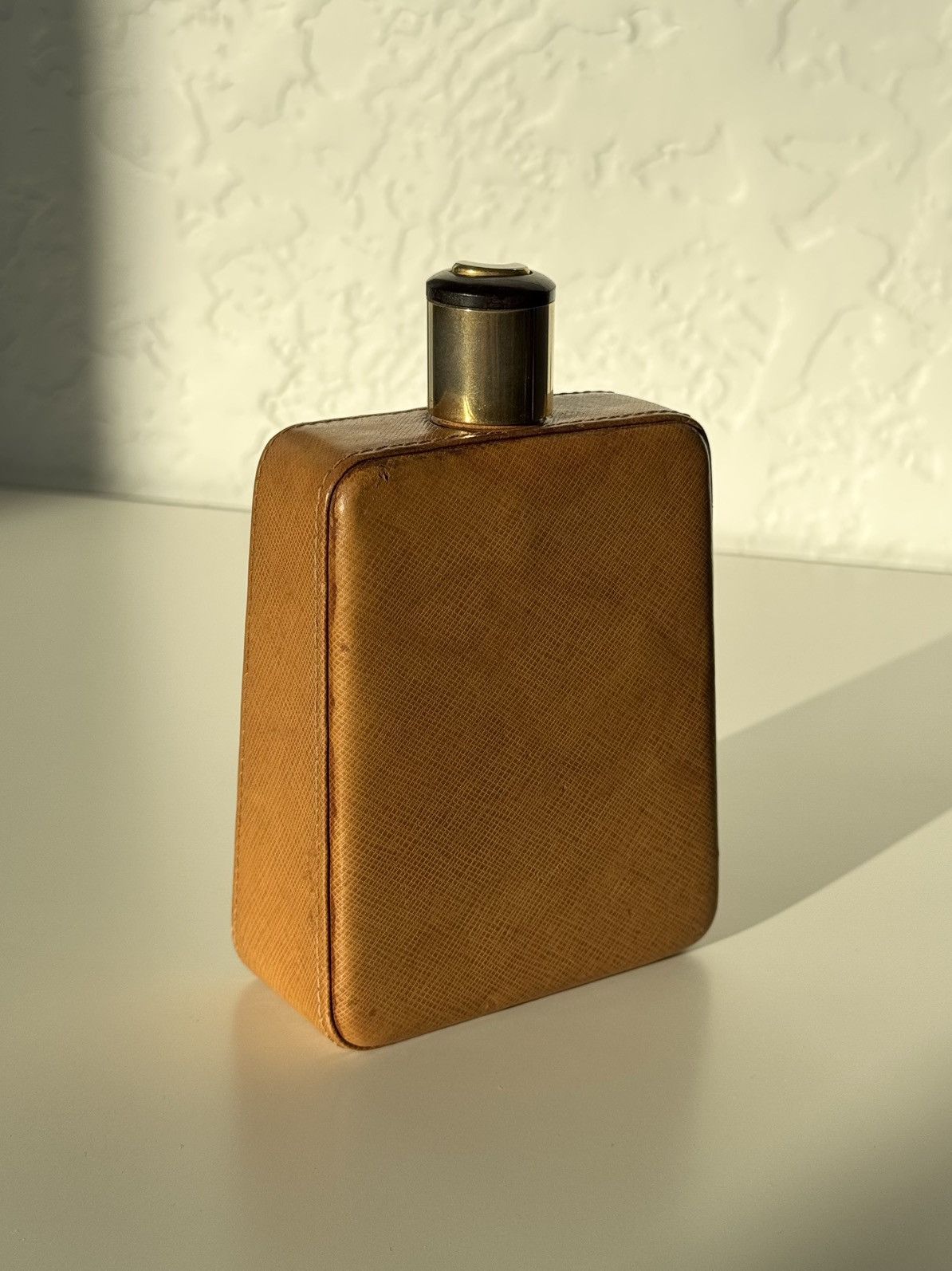 ★0% TAX★ 1980S GUCCI BAR LIQUOR LEATHER FLASK WITH BAKELITE