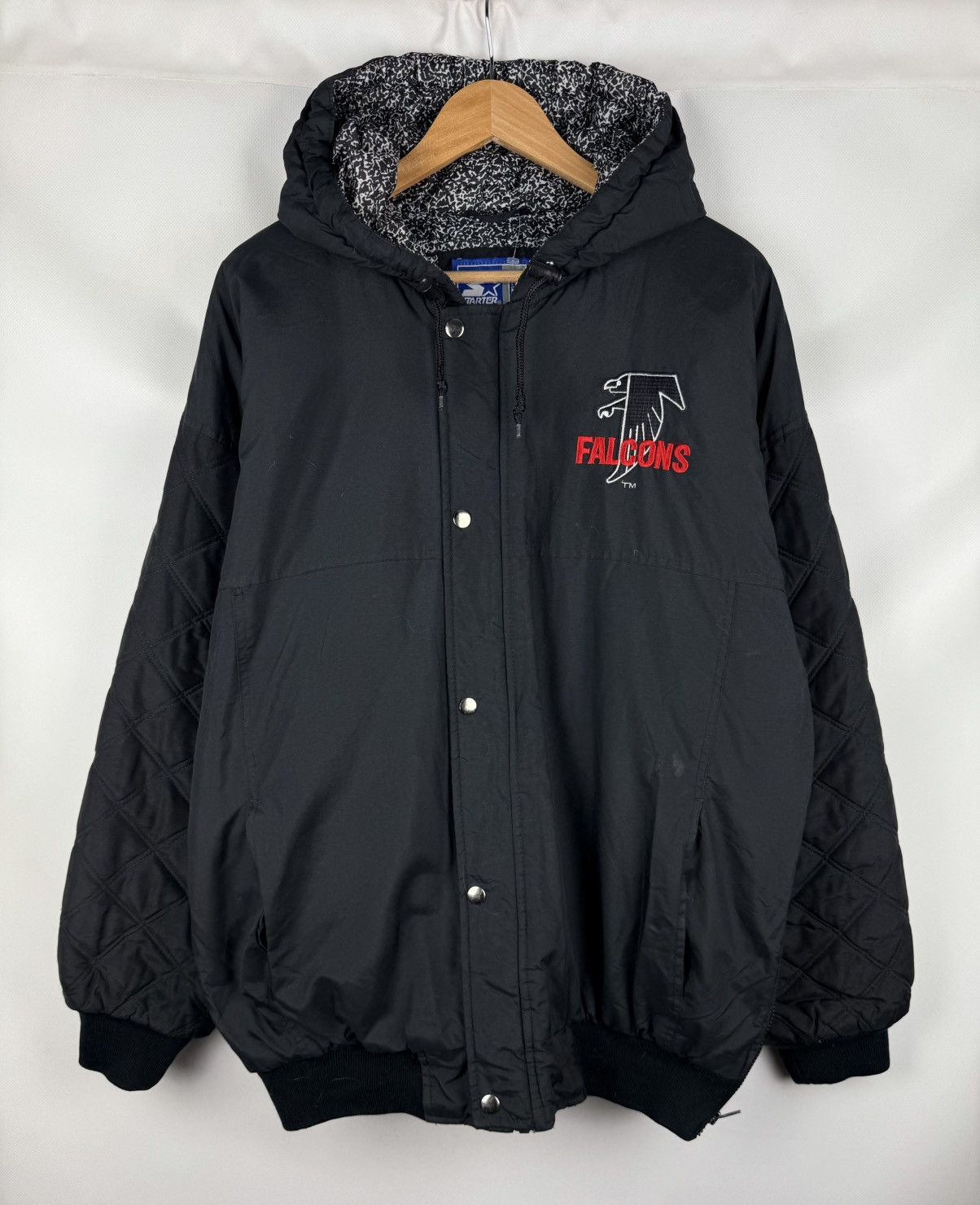 Starter Vintage Starter NFL Atlanta Falcons Hooded Bomber Jacket 90s Size US L / EU 52-54 / 3 - 1 Thumbnail
