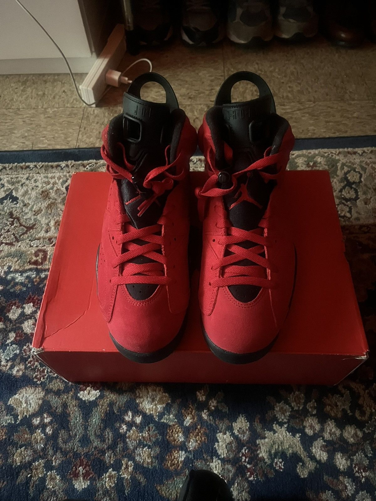 Jordan Brand Jordans Retro 6 “Toro Bravo” Size US 9 / EU 42 - 3 Thumbnail