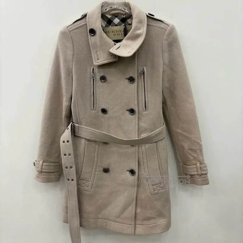 Burberry Burberry Women’s Khaki Cotton Coat for Spring. Size S / US 4 / IT 40 - 1 Thumbnail