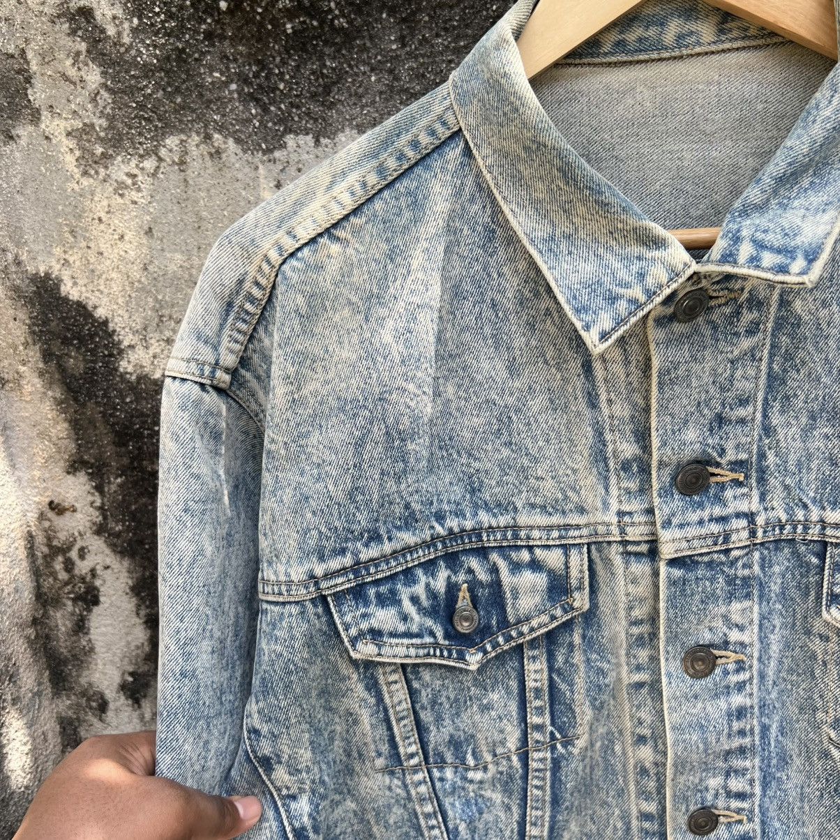 Japanese Brand “RARE” ACID WASH TYPE-3 DENIM JACKET Size US L / EU 52-54 / 3 - 9 Thumbnail