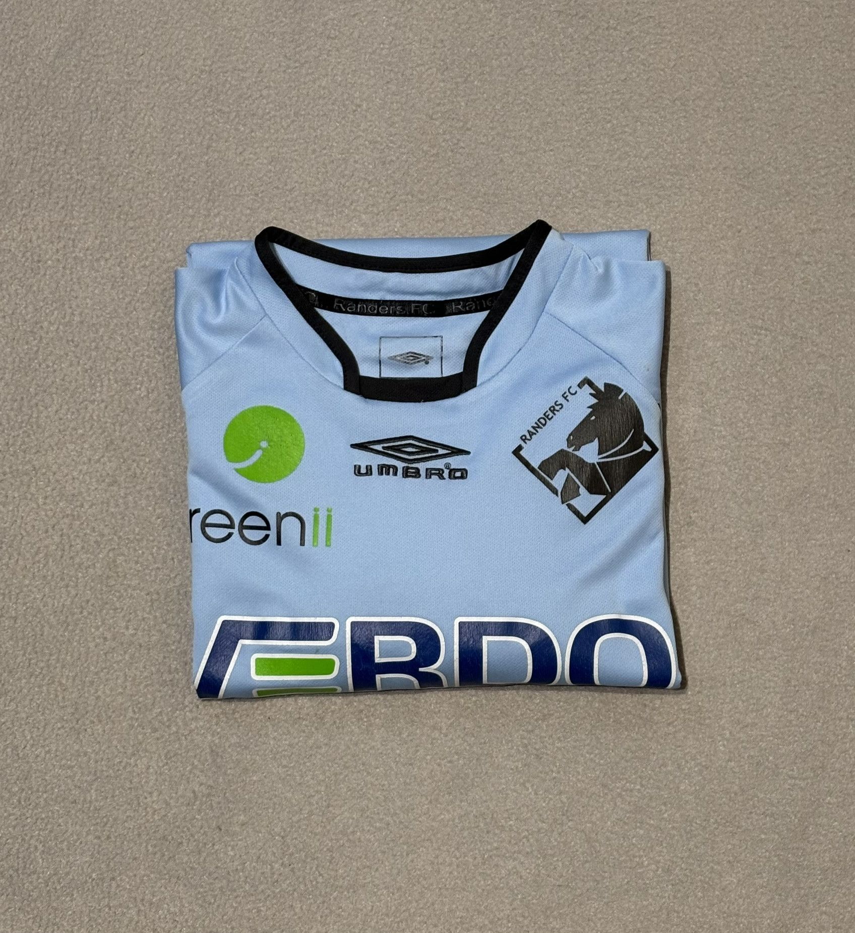 Umbro Randers FC 2009/2010 Umbro Football Jersey Size S Size US S / EU 44-46 / 1 - 17 Thumbnail