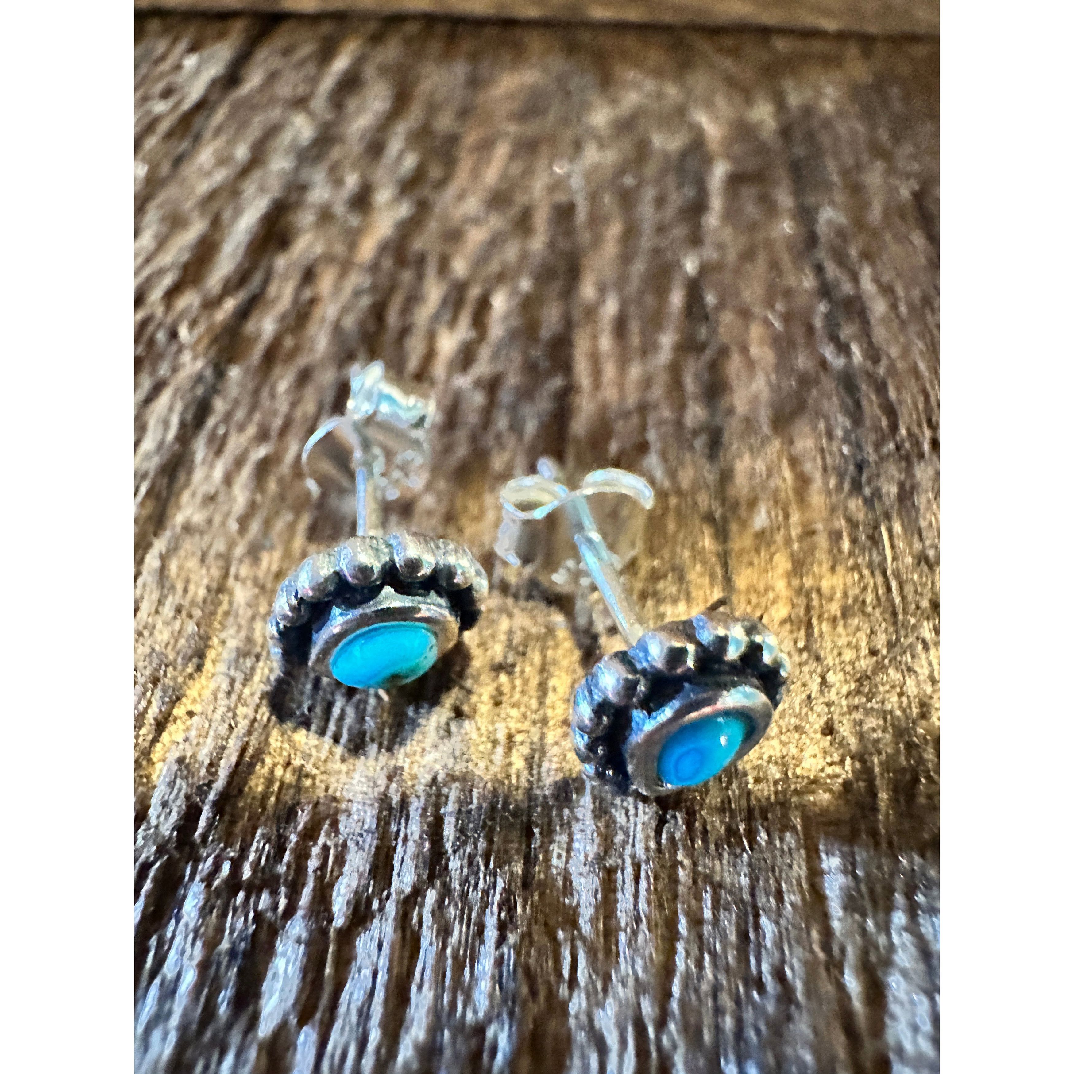 Other Navajo Sterling Silver Teardrop Turquoise Earrings with Gift Size ONE SIZE - 2 Thumbnail