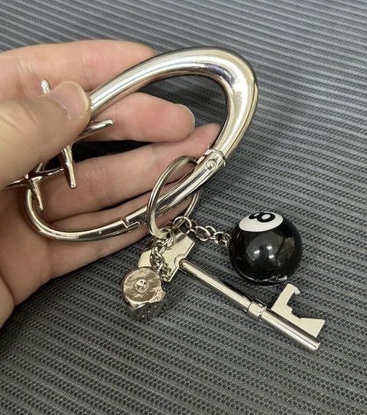 Japanese Brand × Vintage Retro punk star oval carabiner snooker ball dice keychain Size ONE SIZE - 2 Thumbnail