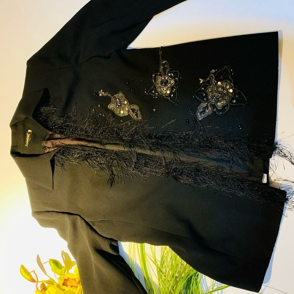 Other AZici Black Fringe Blazer Size 46 Size XL / US 12-14 / IT 48-50 - 1 Thumbnail