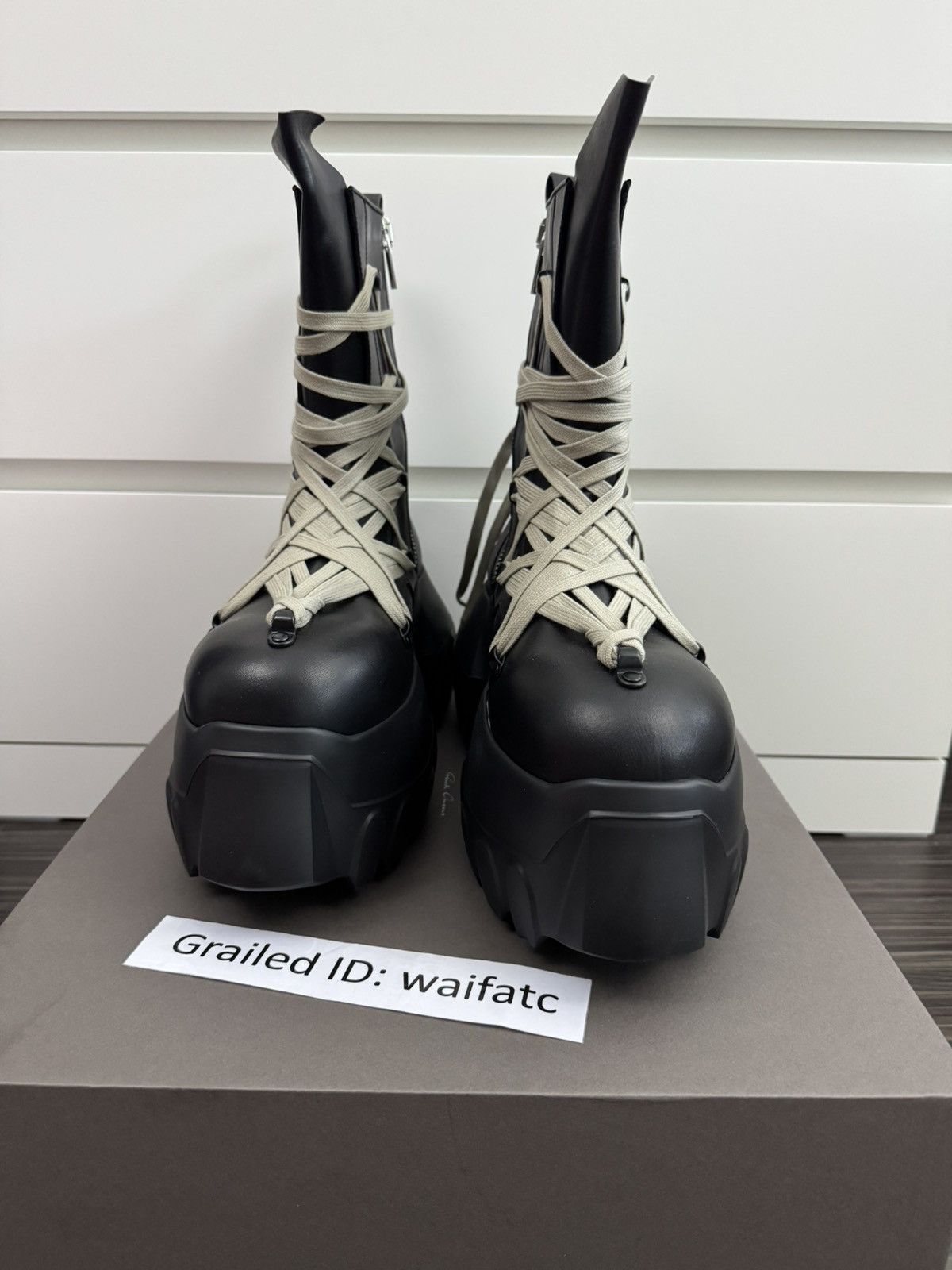 Rick Owens RICK OWENS TEMPLE BLACK MEGALACED MEGA TRACTOR BOOTS Size US 10 / EU 43 - 3 Thumbnail