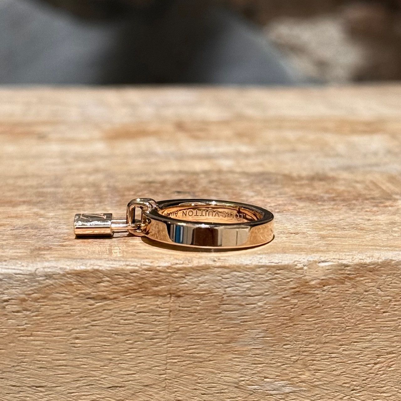 Louis Vuitton Louis Vuitton 18k Rose Gold Berg Lockit Ring - EU 49 / US 5 Size ONE SIZE - 4 Thumbnail