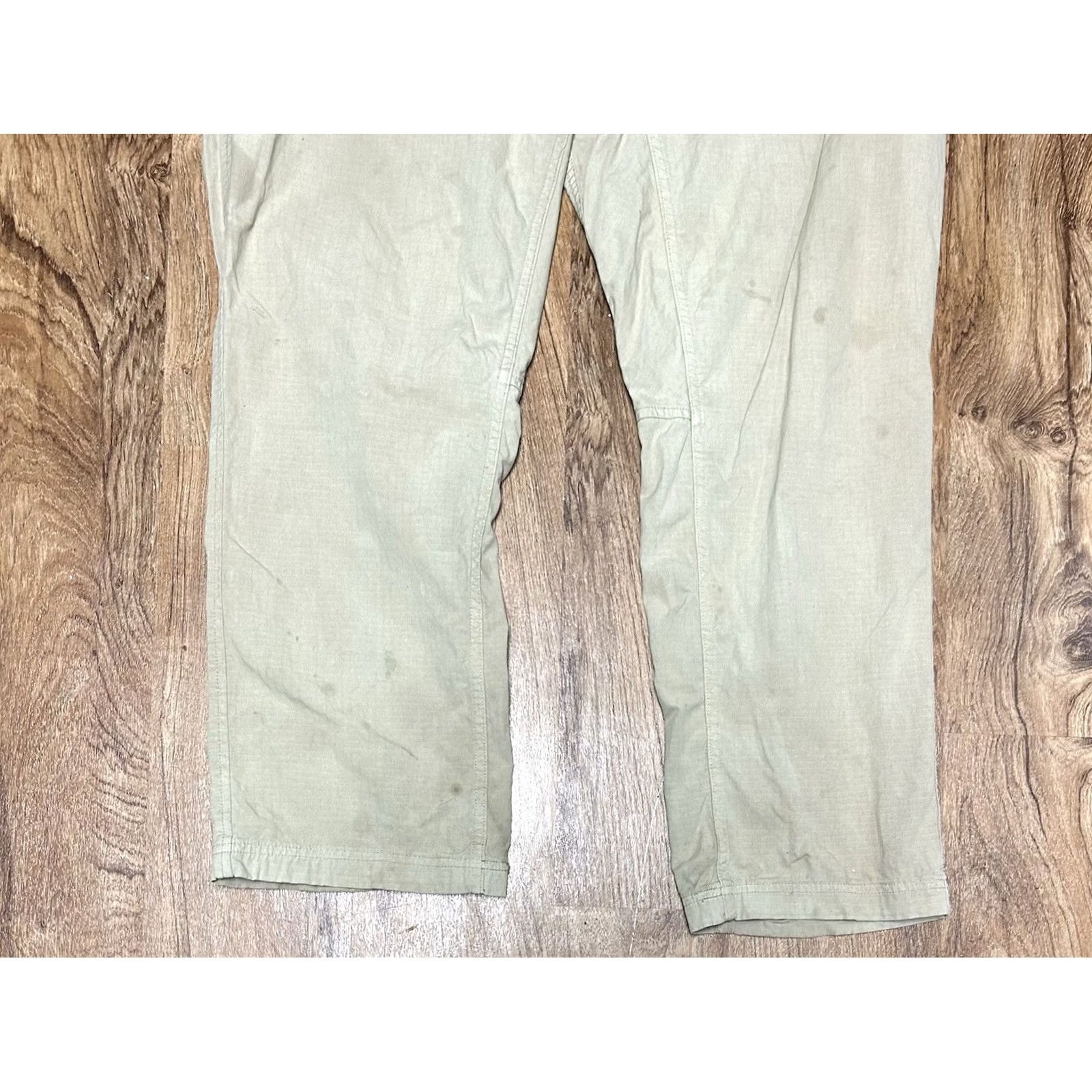 CO Duluth Trading Co Pants 38x30 Regular Straight Khaki Beige Cotton Blend Stretch Button Zipper Pockets Logo USA Men Size US 38 / EU 54 - 3 Thumbnail