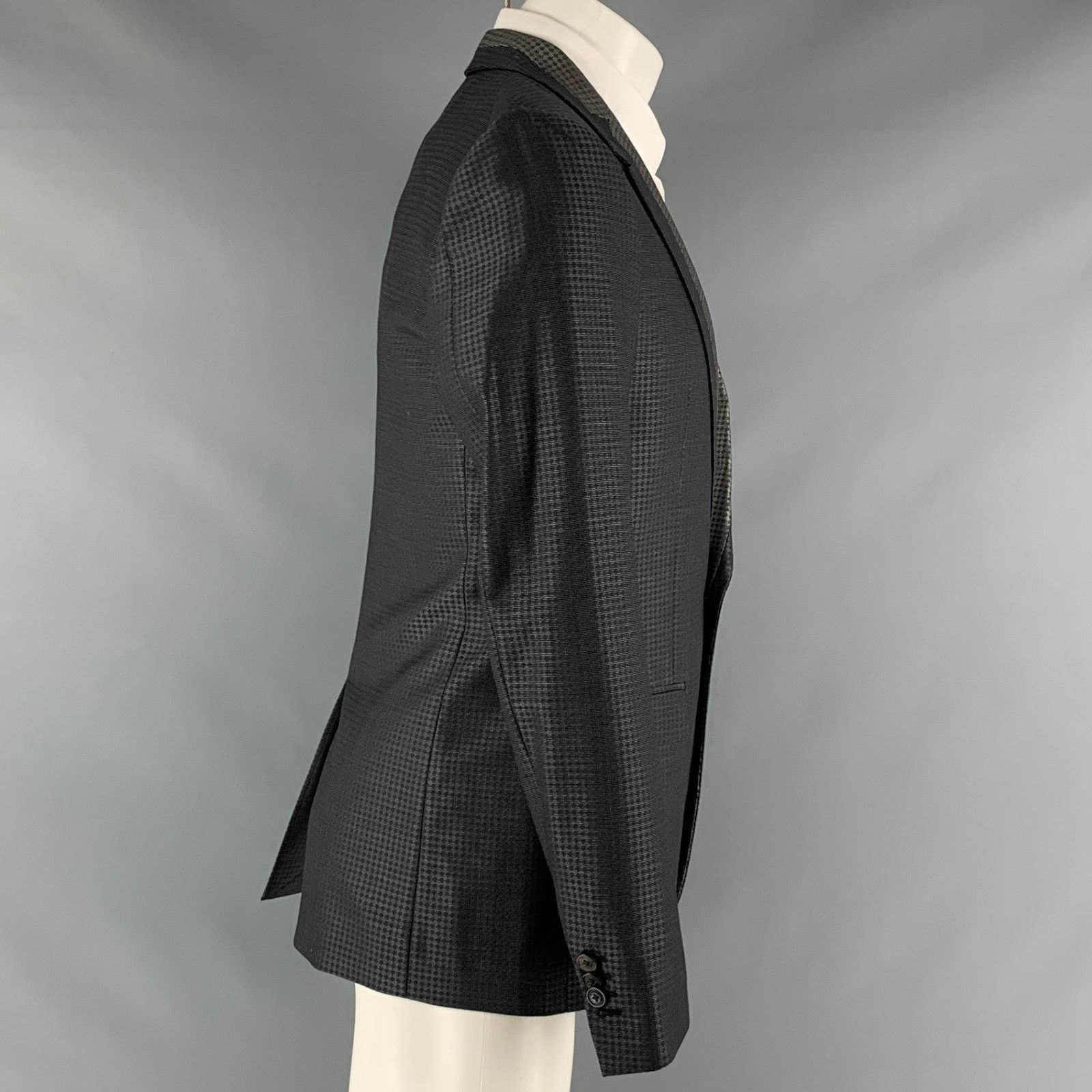 Viktor & Rolf VIKTOR & ROLF Grey Black Plaid Wool Silk Sport Coat Size 38R - 2 Thumbnail