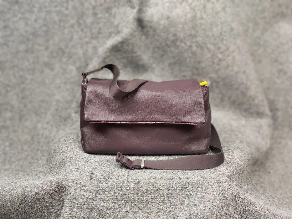 Mandarina Duck Mandarin Duck Design Dark purple leather Crossbody Bag Size ONE SIZE - 1 Thumbnail