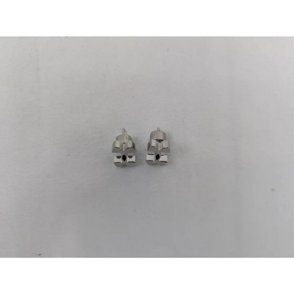Balenciaga × Under Armour o1rshd1 Size: OS / Under Armour ST Earrings in Silver Size ONE SIZE - 7 Thumbnail