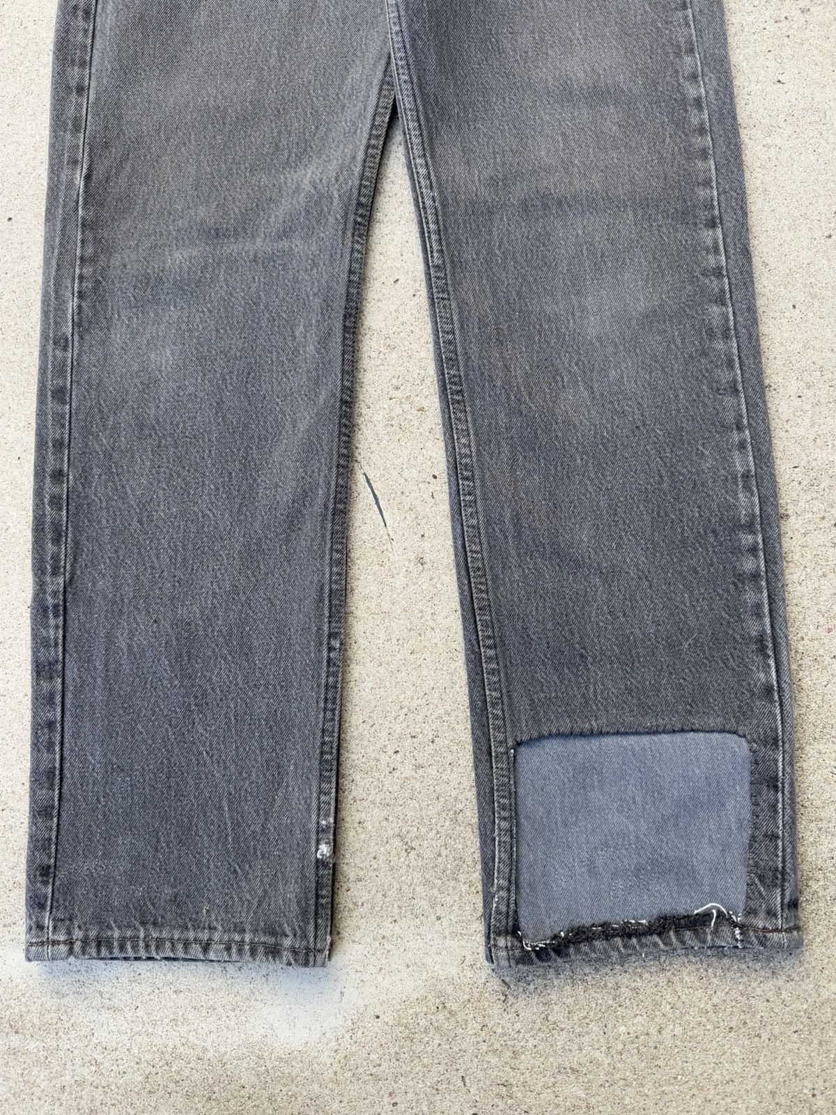 Levi's × Vintage Vtg 90’s Levi’s 501xx Buttonfly Straight Faded Jeans 29x29 Size US 29 - 3 Thumbnail