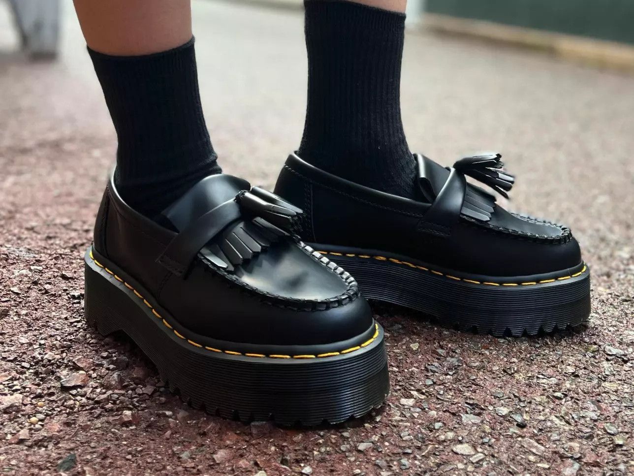 Dr. Martens DR. MARTENS ADRIAN QUAD LEATHER PLATFORM TASSLE LOAFERS Size US 10 / EU 43 - 6 Thumbnail