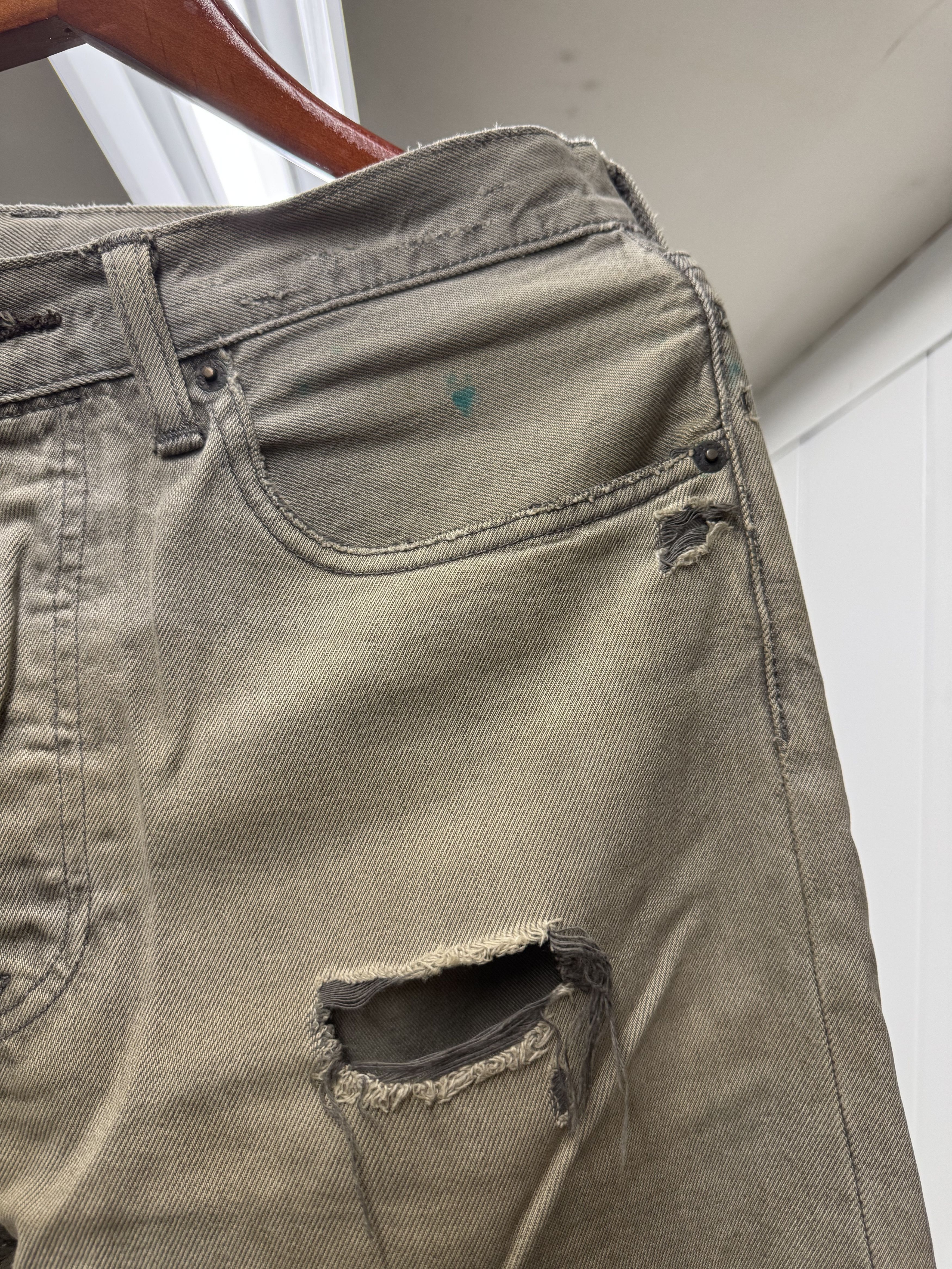 Levi's Levi's 501ct Gray Wash Distressed Tapered Jeans 31 x 32 Size US 31 - 5 Thumbnail
