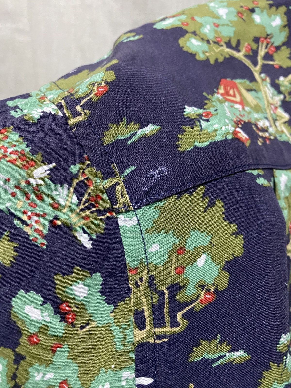 GU GU Art & Peace Open Collar Rayon Shirt Size US L / EU 52-54 / 3 - 8 Thumbnail
