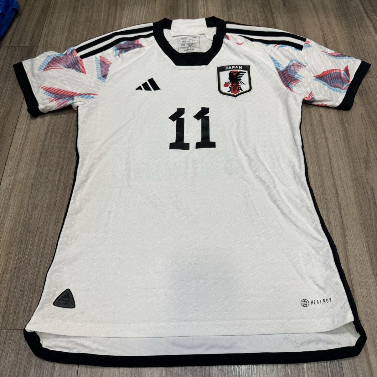 Japan World cup 2022 player issue away shirt #11 Kubo