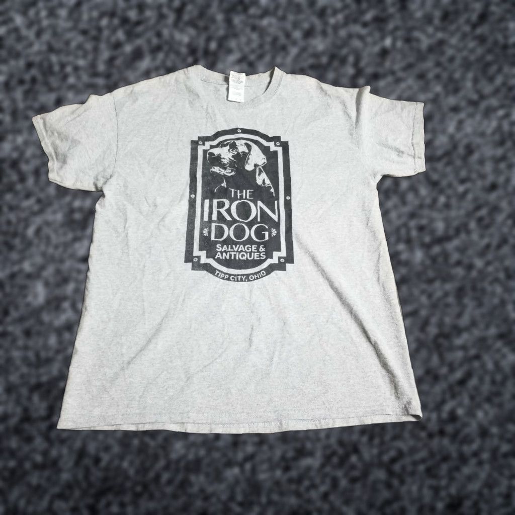 Hanes Hanes Men’s L T-Shirt Short Sleeve Crew Neck Gray Cotton Blend Logo The Iron Dog Antiques And Salvage Tipp City Ohio Mens Size US L / EU 52-54 / 3 - 1 Thumbnail