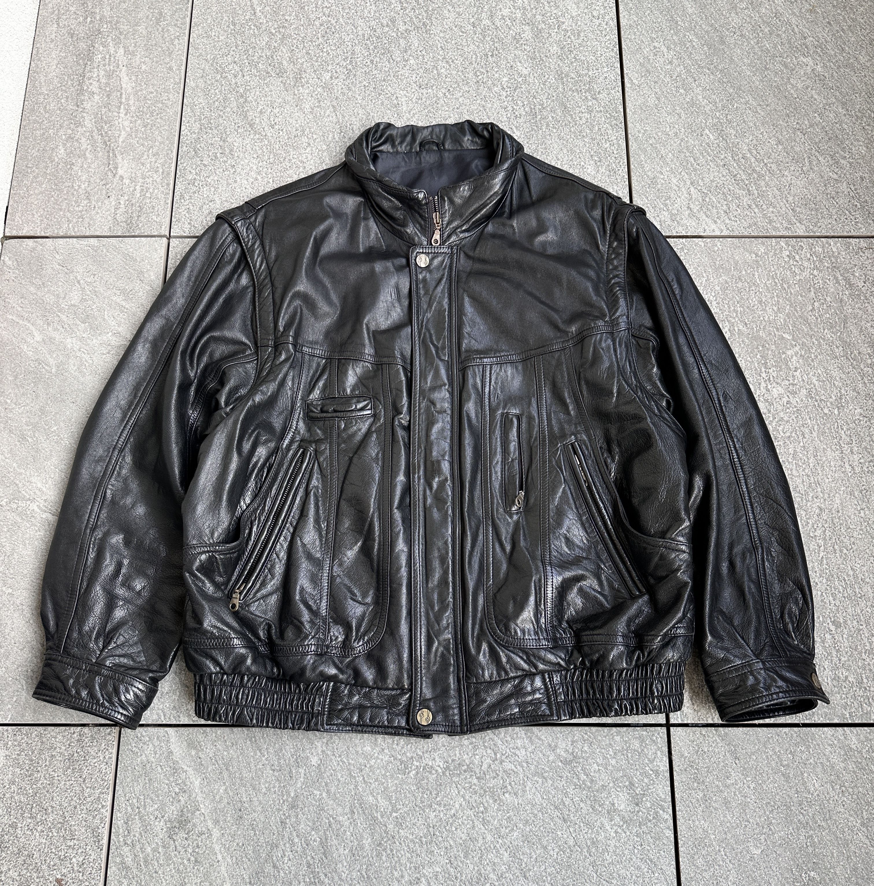 Vintage Vintage Avant Garde men biker boxy leather jacket XL Size US XL / EU 56 / 4 - 3 Thumbnail