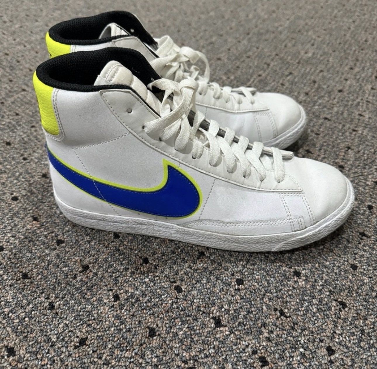 Nike Nike Blazer Mid 77 White Blue Volt High Top Sneakers Size US 6.5 / EU 39-40 - 3 Thumbnail