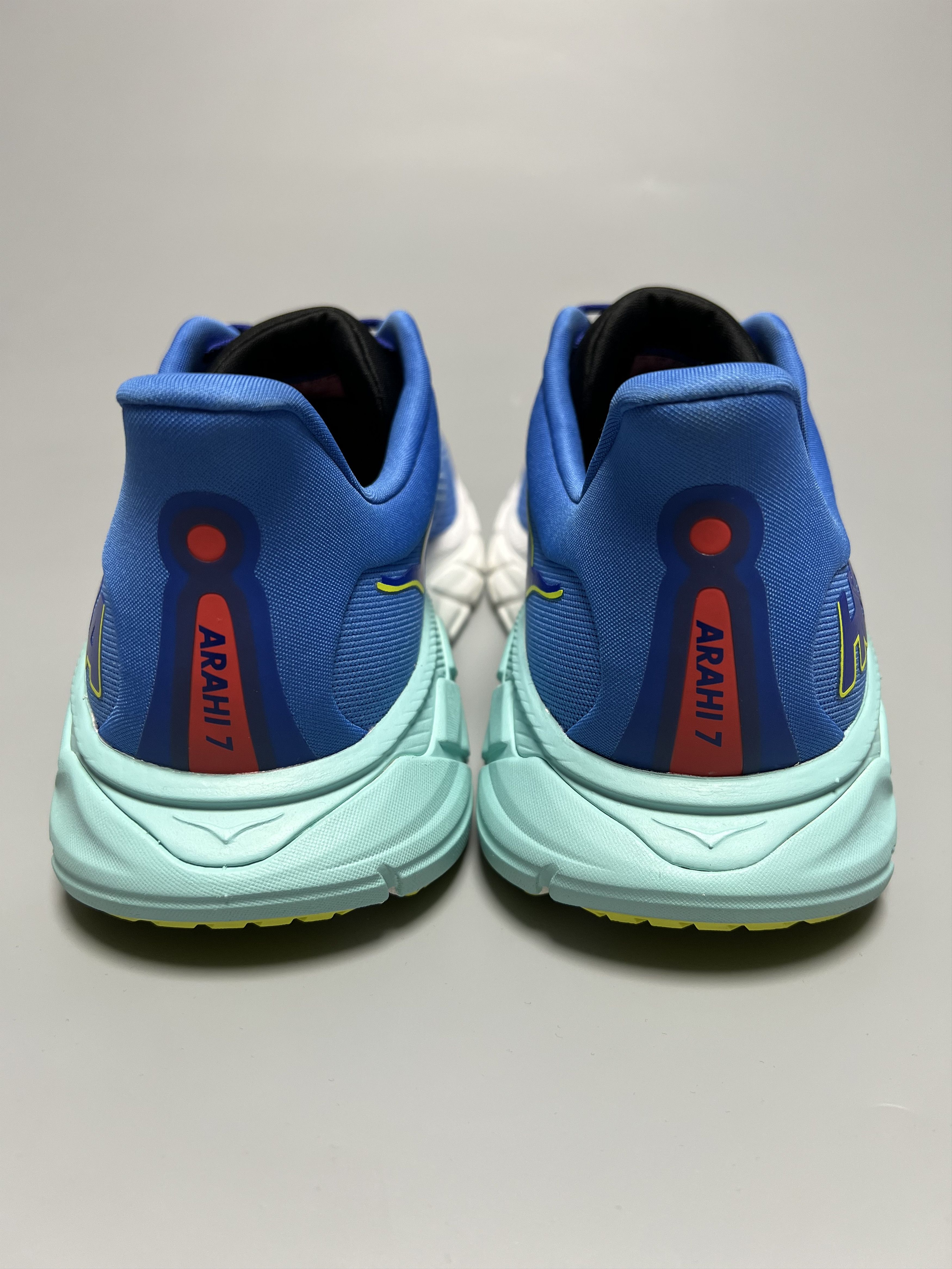 Hoka 10.5 EE Hoka One One Arahi 7 Wide Running Shoes Walking Gym Size US 10.5 / EU 43-44 - 3 Thumbnail