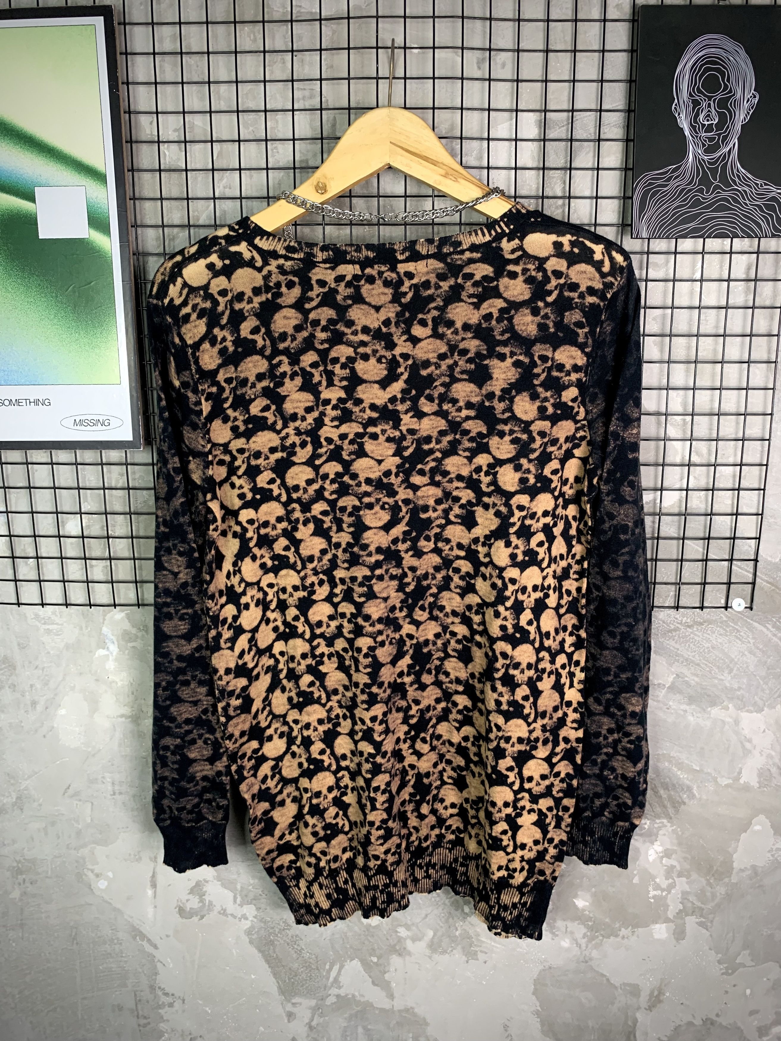 Hysteric Glamour Y2K Grunge Punk Wild Party Skull Pattern V-neck LS Size US M / EU 48-50 / 2 - 5 Thumbnail