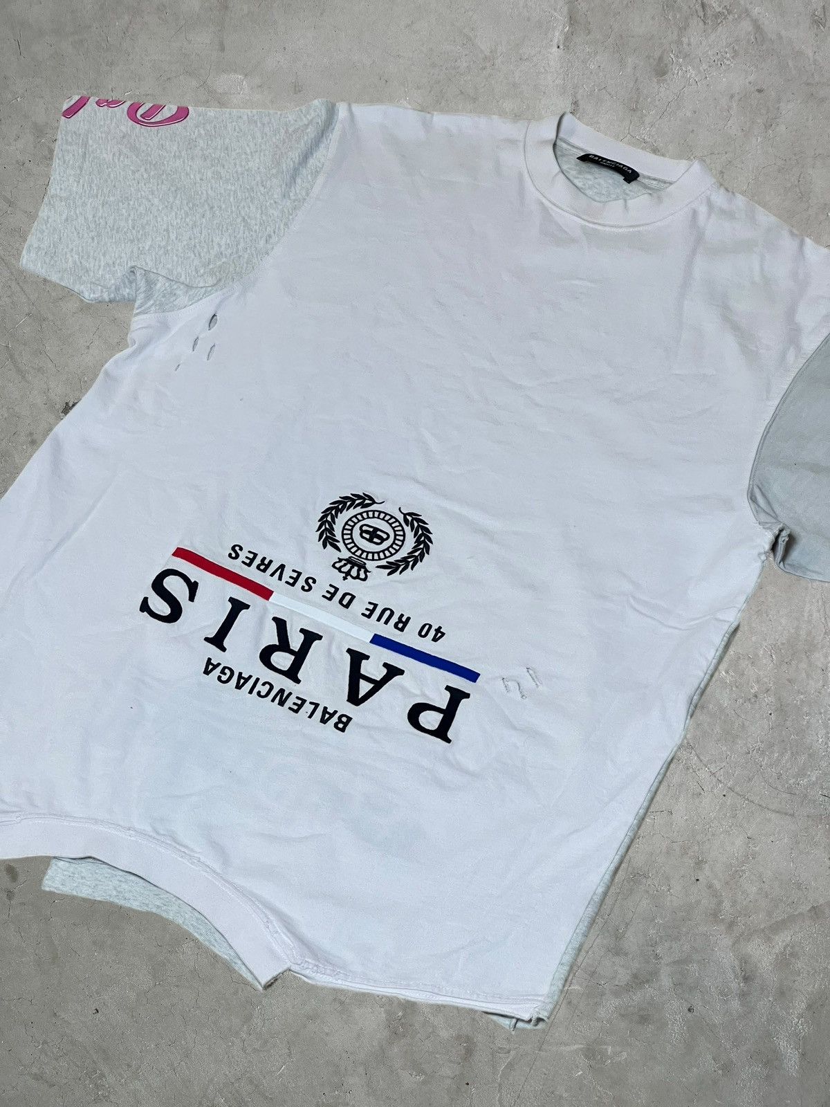Balenciaga Balenciaga Paris Reconstructed Tee Size US M / EU 48-50 / 2 - 3 Thumbnail