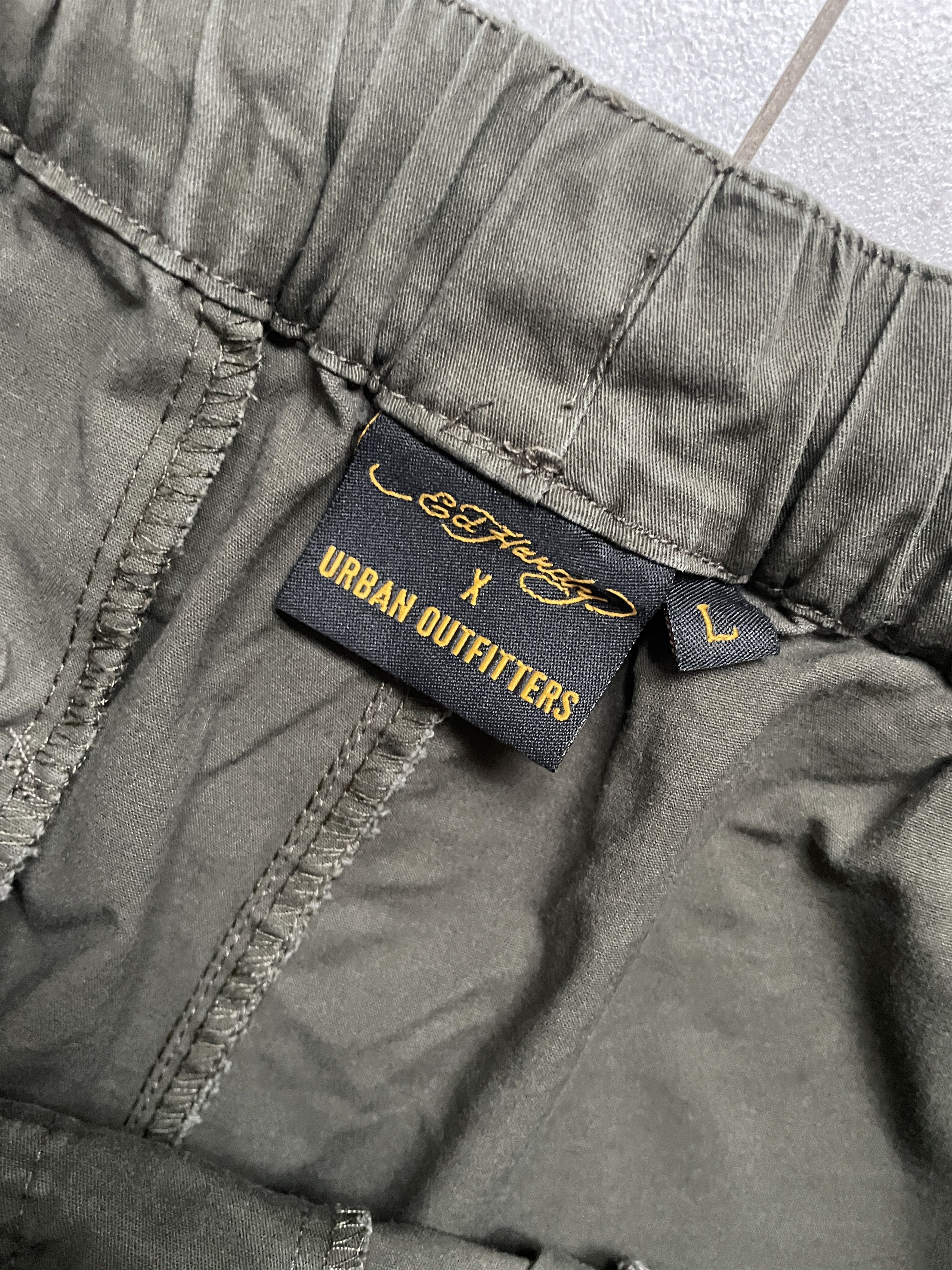 Ed Hardy ED HARDY CHRISTIAN AUDIGIER BAGGY OLIVE CARGO PANTS Size US 34 / EU 50 - 7 Thumbnail