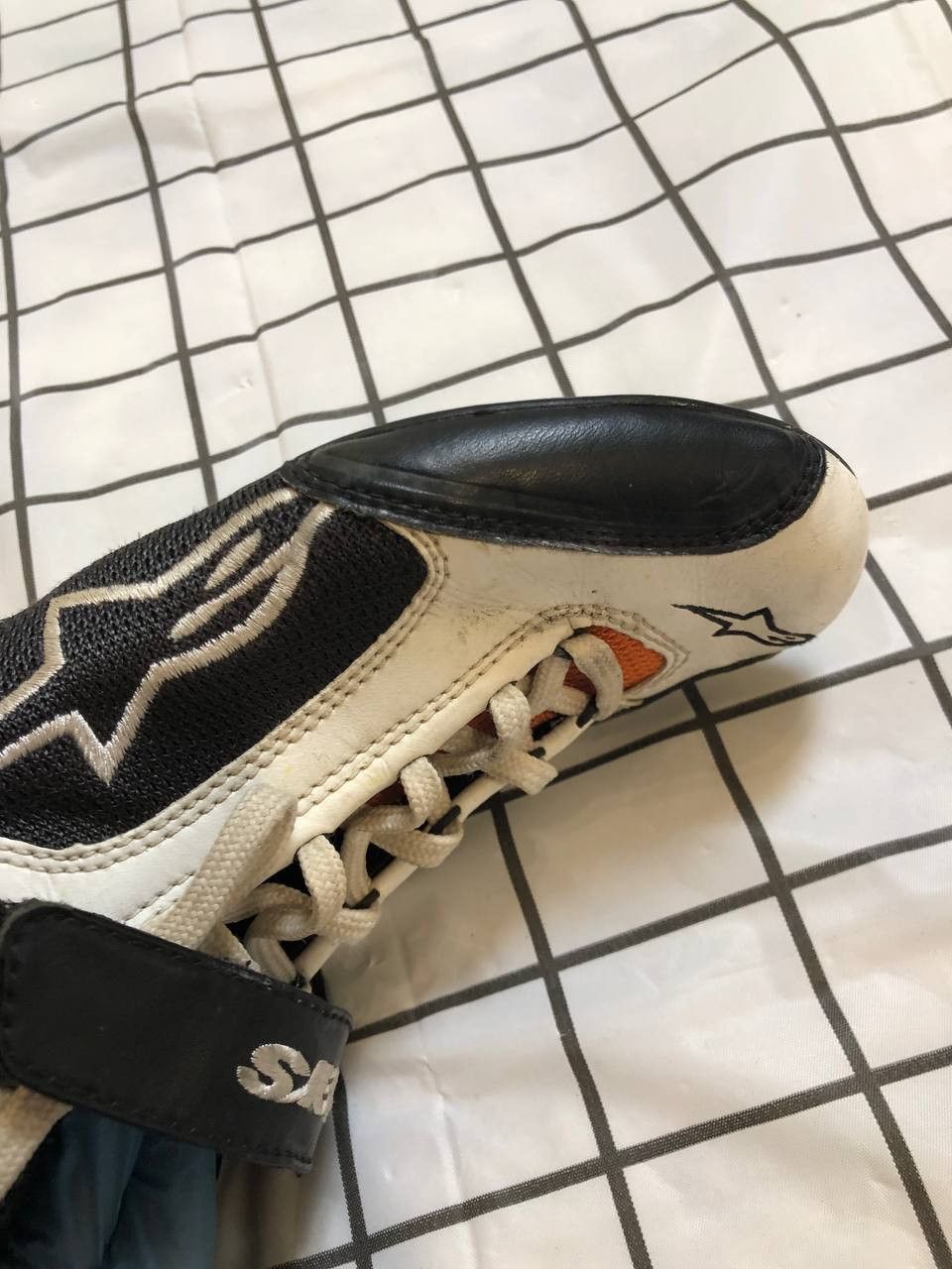Alpinestars AlpineStars Lather Black/White Motorcycle Boots Size US 4.5 / IT 34.5 - 9 Thumbnail