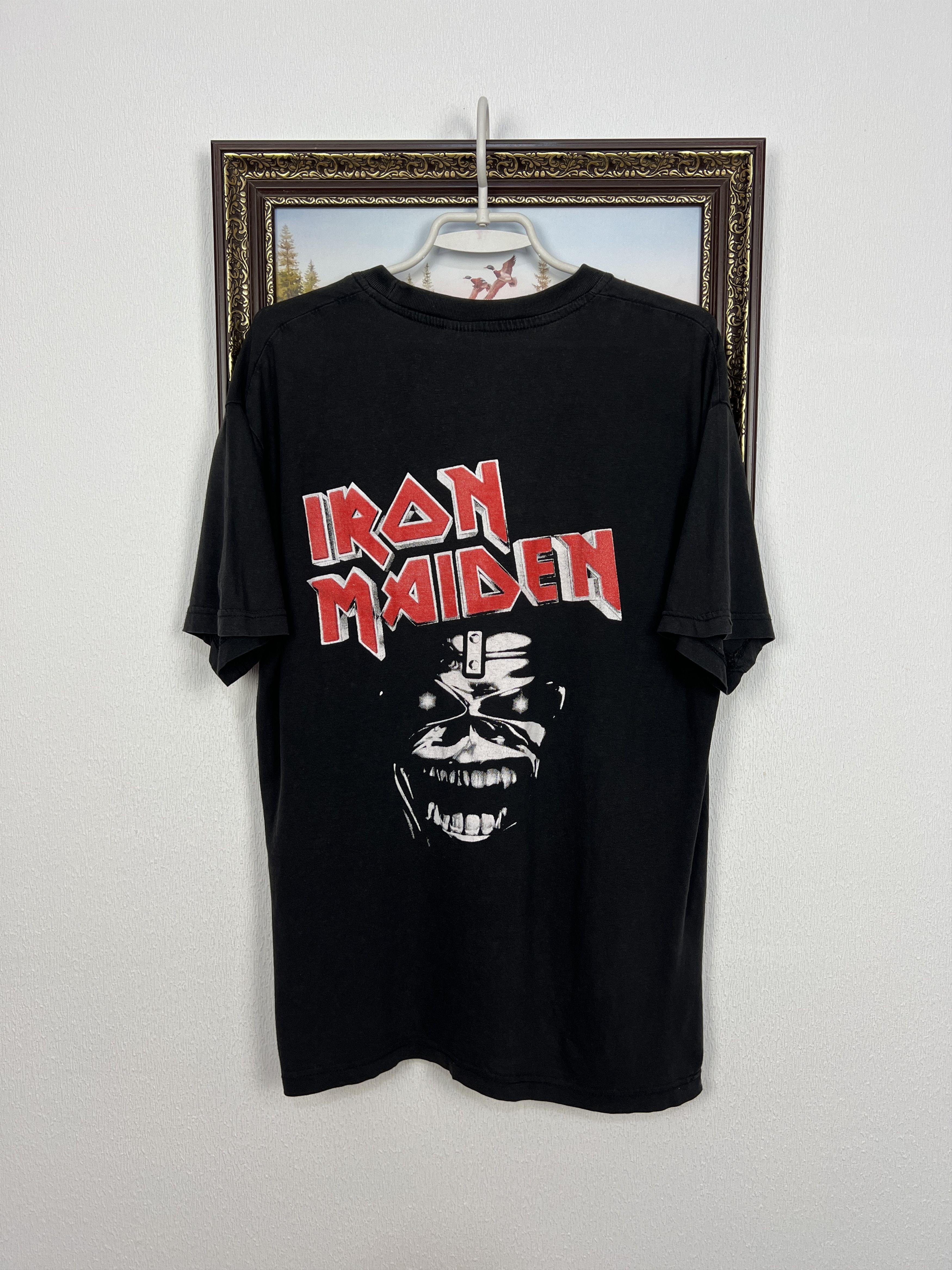 Vintage Vintage Iron Maiden Band Shirt Black Tee Over Print Grail Size US L / EU 52-54 / 3 - 9 Thumbnail