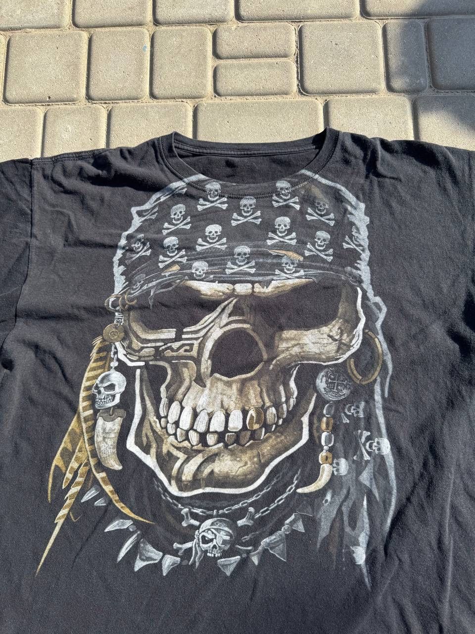 Band Tees 2012 Rare Skull tee Shirt Size US L / EU 52-54 / 3 - 2 Thumbnail