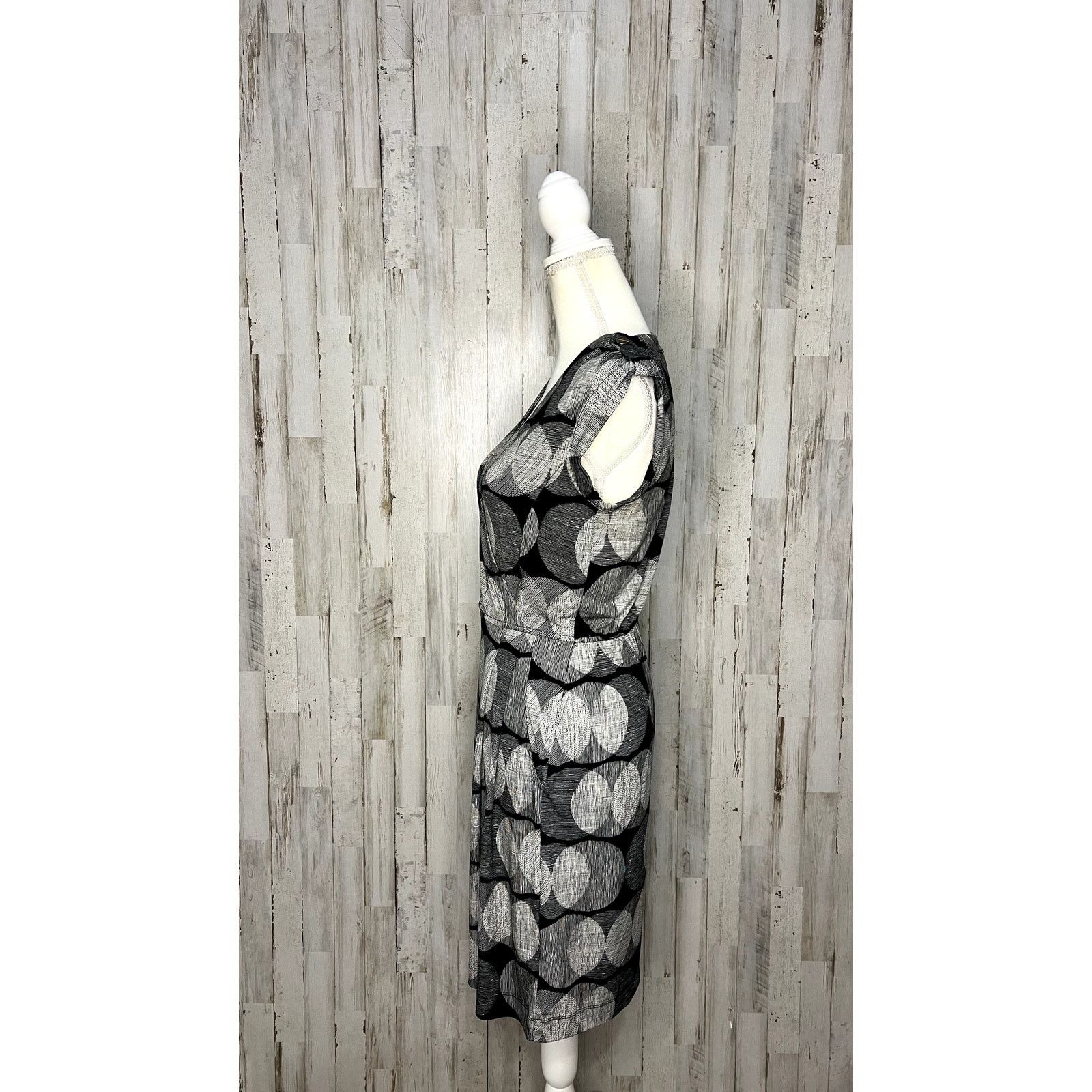 Banana Republic Banana Republic Women's XS Black & White Circular Dress Size XS / US 0-2 / IT 36-38 - 5 Thumbnail