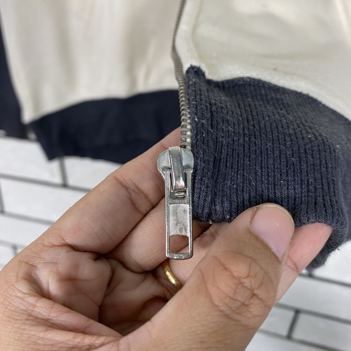 Japanese Brand 📌Vintage Zipper Hoodie Rough Union Made Big Logo Size US M / EU 48-50 / 2 - 20 Thumbnail