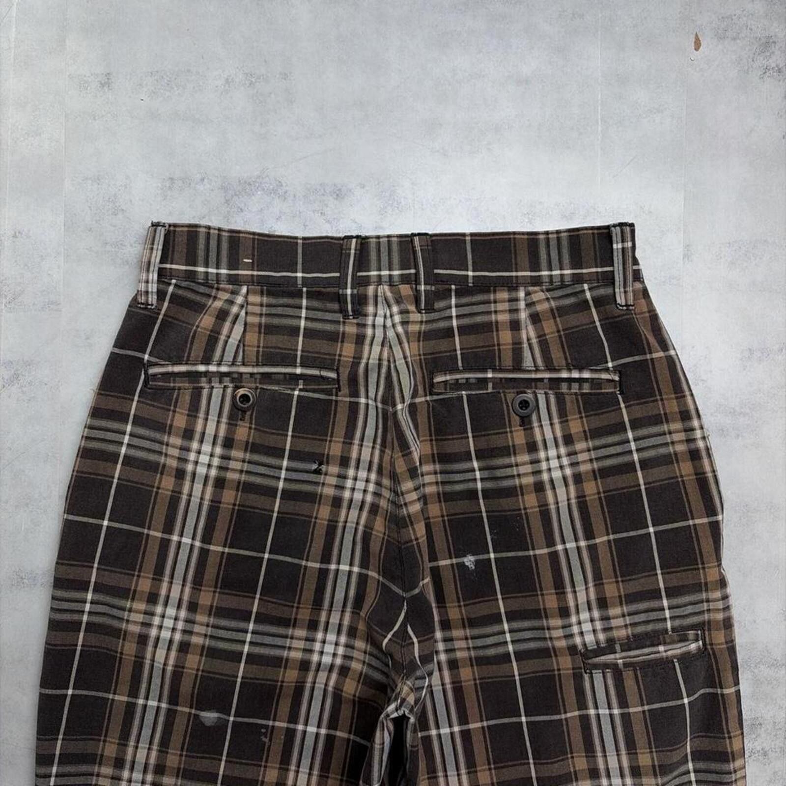 Burnside Y2K Burnside Grunge Gothic Plaid Skater Distressed Shorts Size 42" / US 20 - 4 Thumbnail