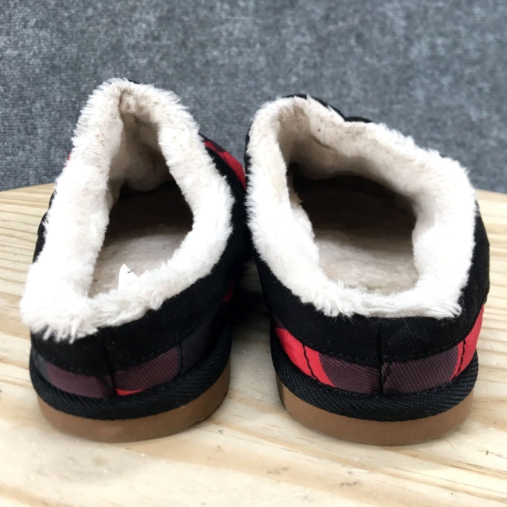 Old Navy Old Navy Slippers Womens 8-9 Puffa Slide Mules Multicolor Comfort Round Plaid Size US 8 / IT 38 - 7 Thumbnail