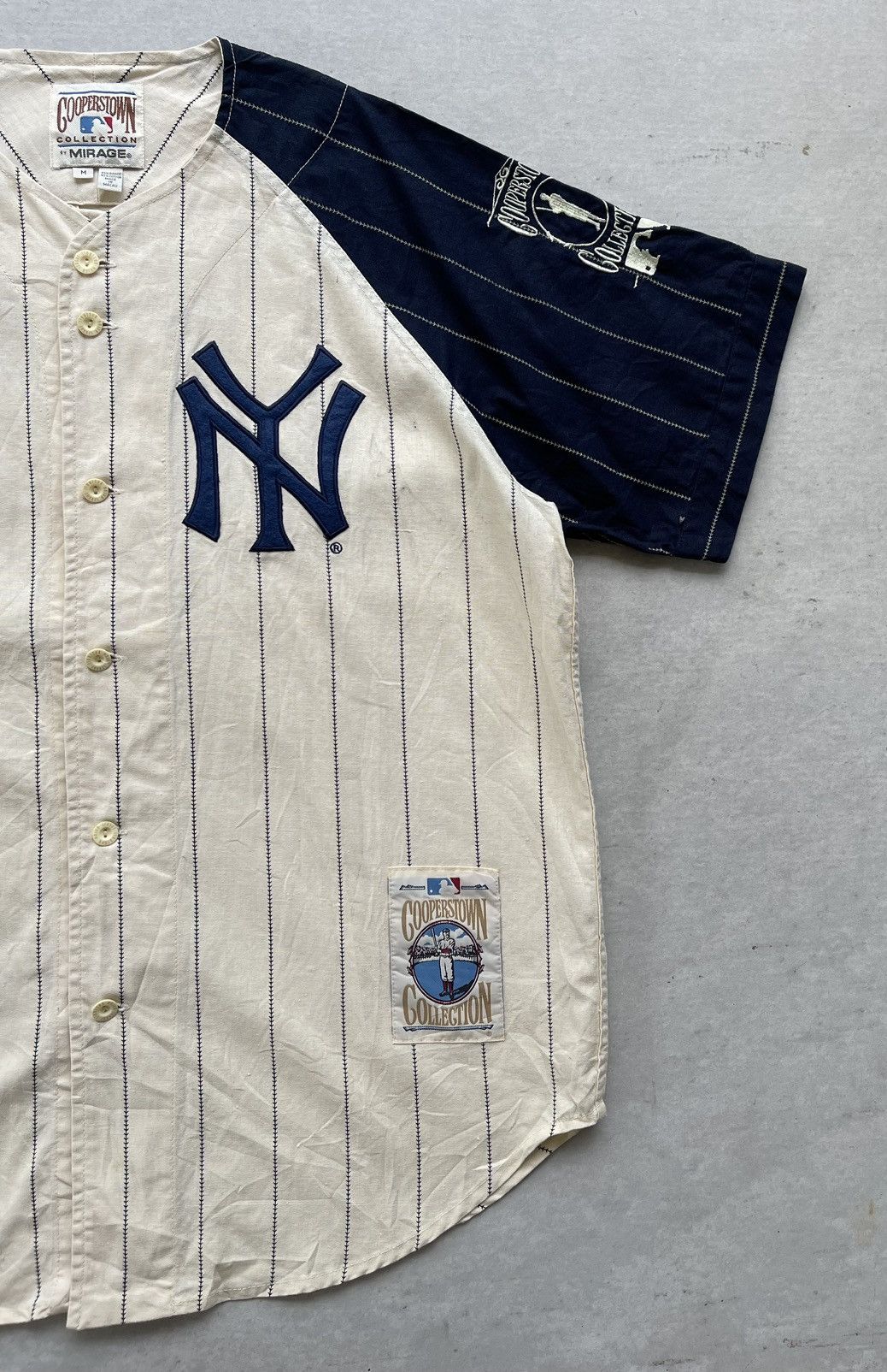 Cooperstown Collection 🔥Vintage 90's Mirage New York Yankees Baseball Shirt Size US M / EU 48-50 / 2 - 3 Thumbnail