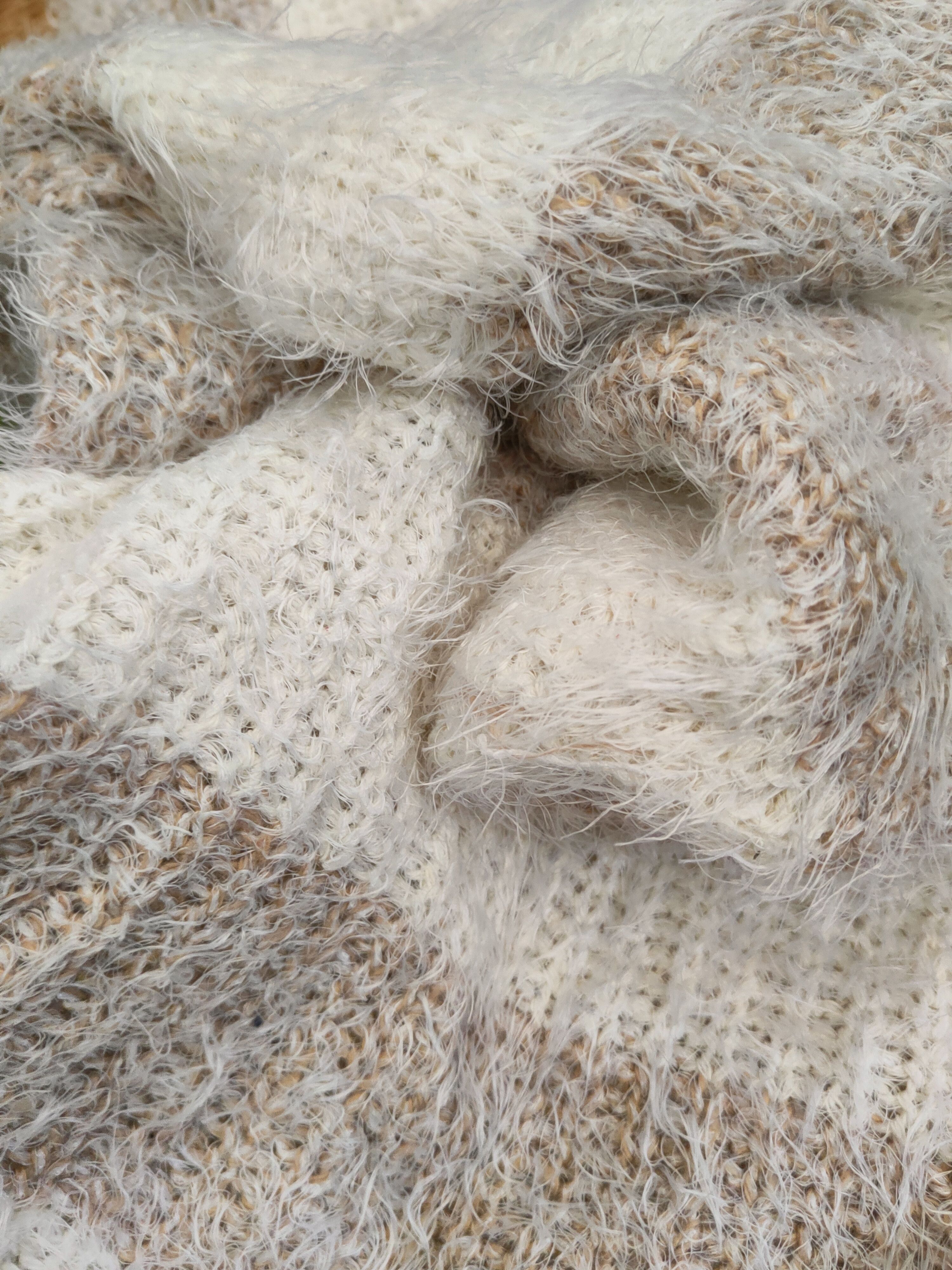 Japanese Brand DL A Lla Moda Beige Cream Fur Mohair Knitwear #46-444 Size M / US 6-8 / IT 42-44 - 13 Thumbnail