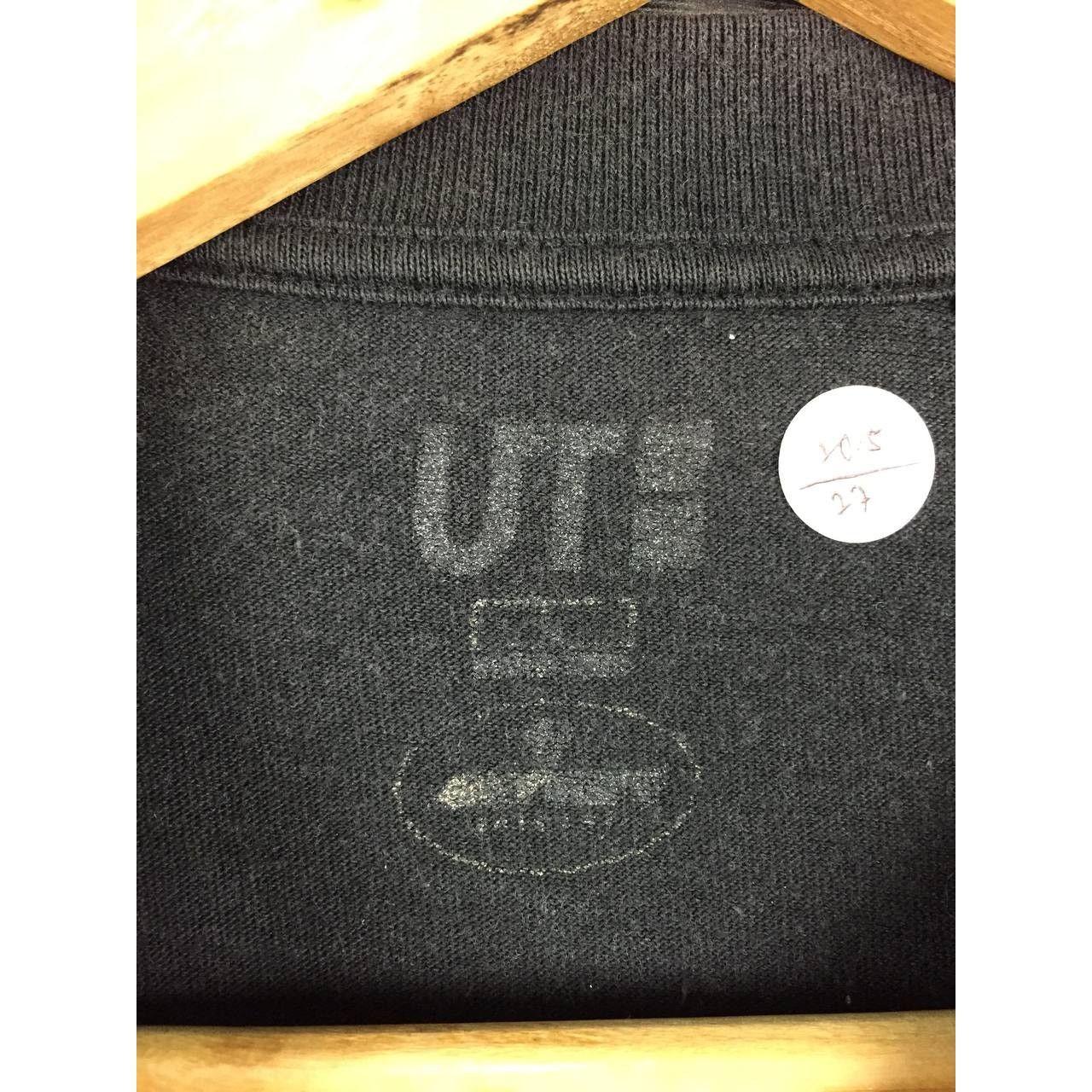 Japanese Brand × Uniqlo Uniqlo X Mercury Records Spell Out Logo Tee Size US M / EU 48-50 / 2 - 8 Thumbnail