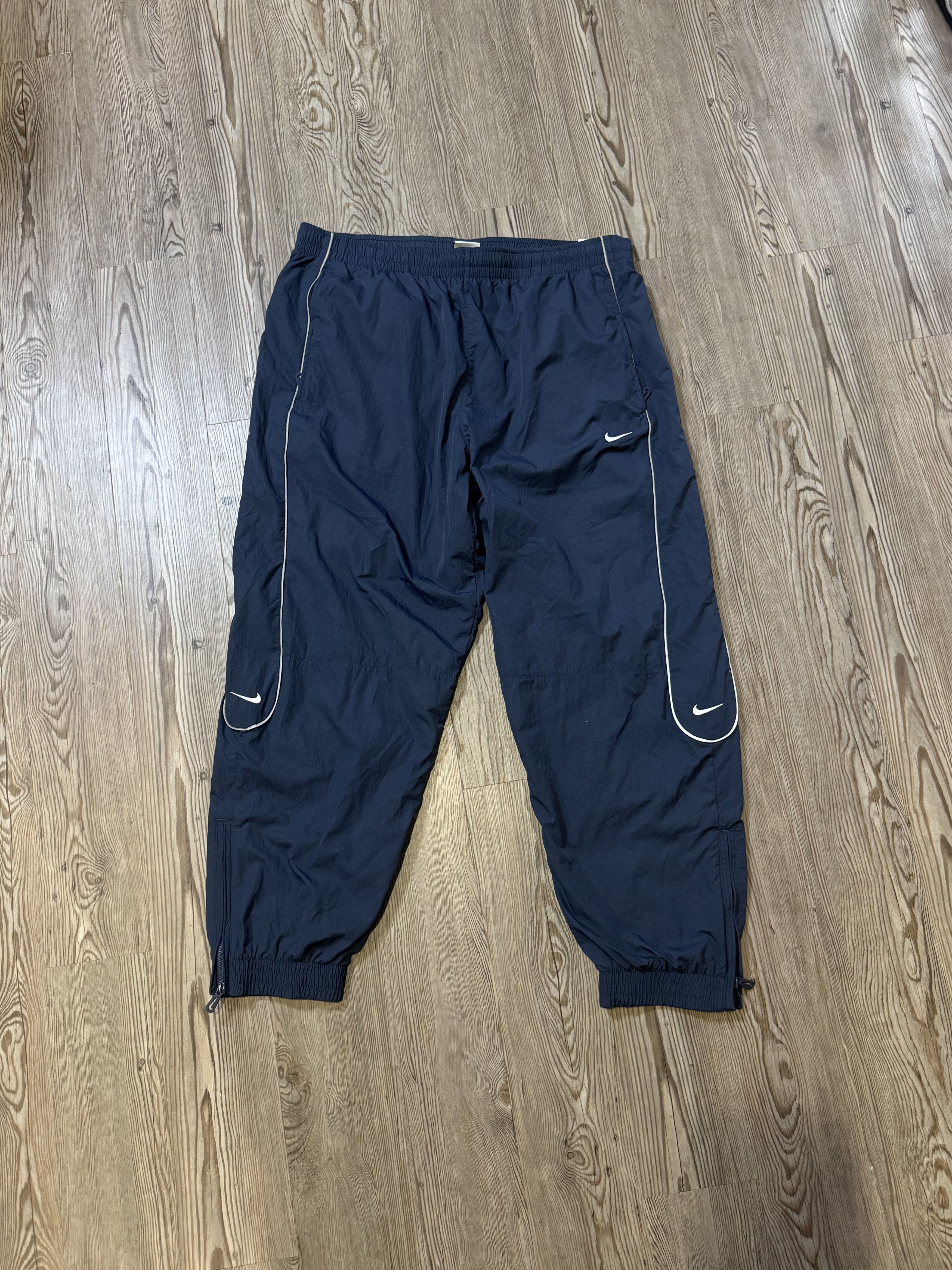 Nike Nike Single Swoosh Navy Blue Track Pants Size US 34 / EU 50 - 1 Thumbnail