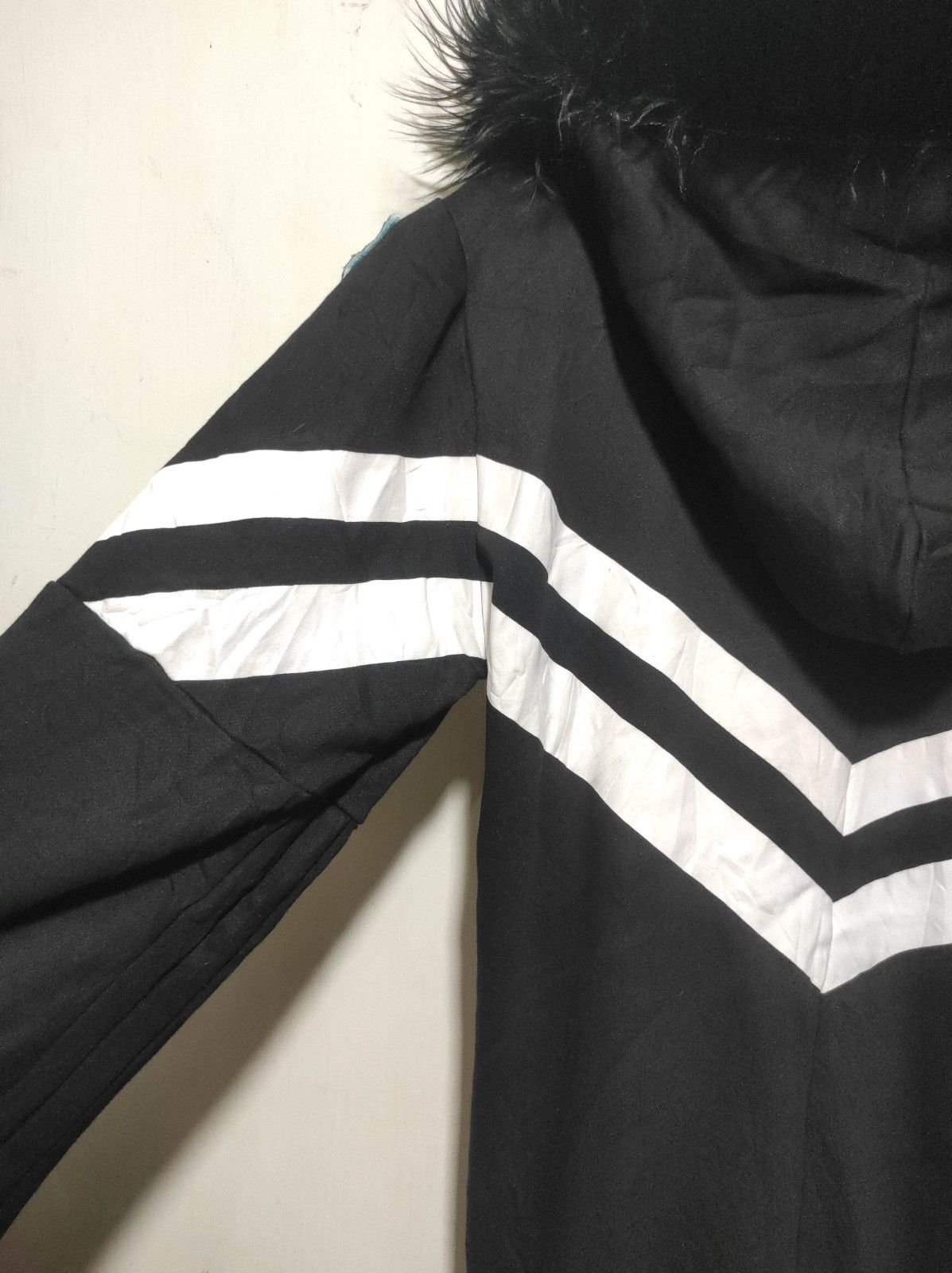 Japanese Brand Unknow black zip fur hoodie ifsix LGB style Size US L / EU 52-54 / 3 - 16 Thumbnail