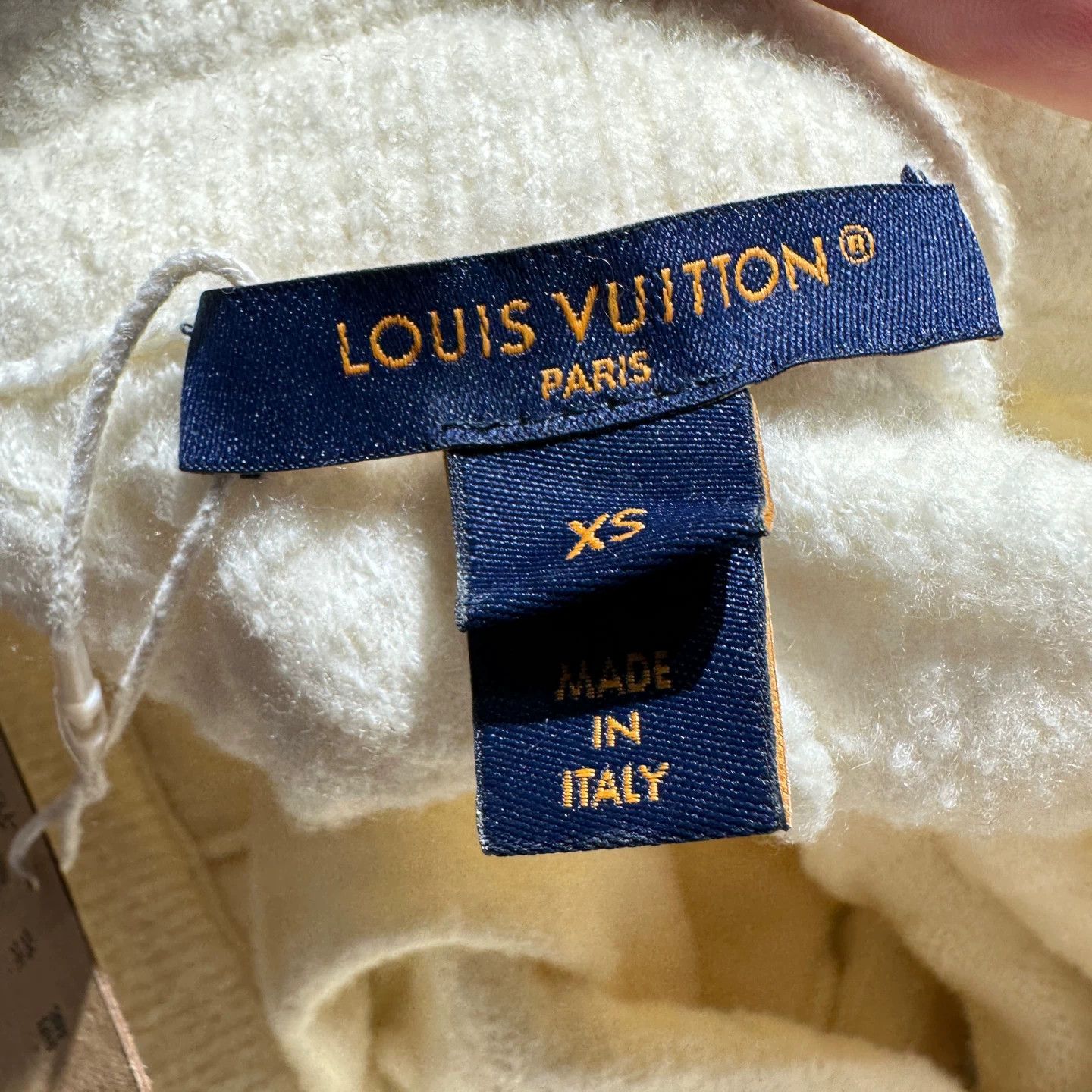 Louis Vuitton LV apr385 full print Logo towel shorts xs wool Size 25" / US 0 / IT 36 - 3 Thumbnail