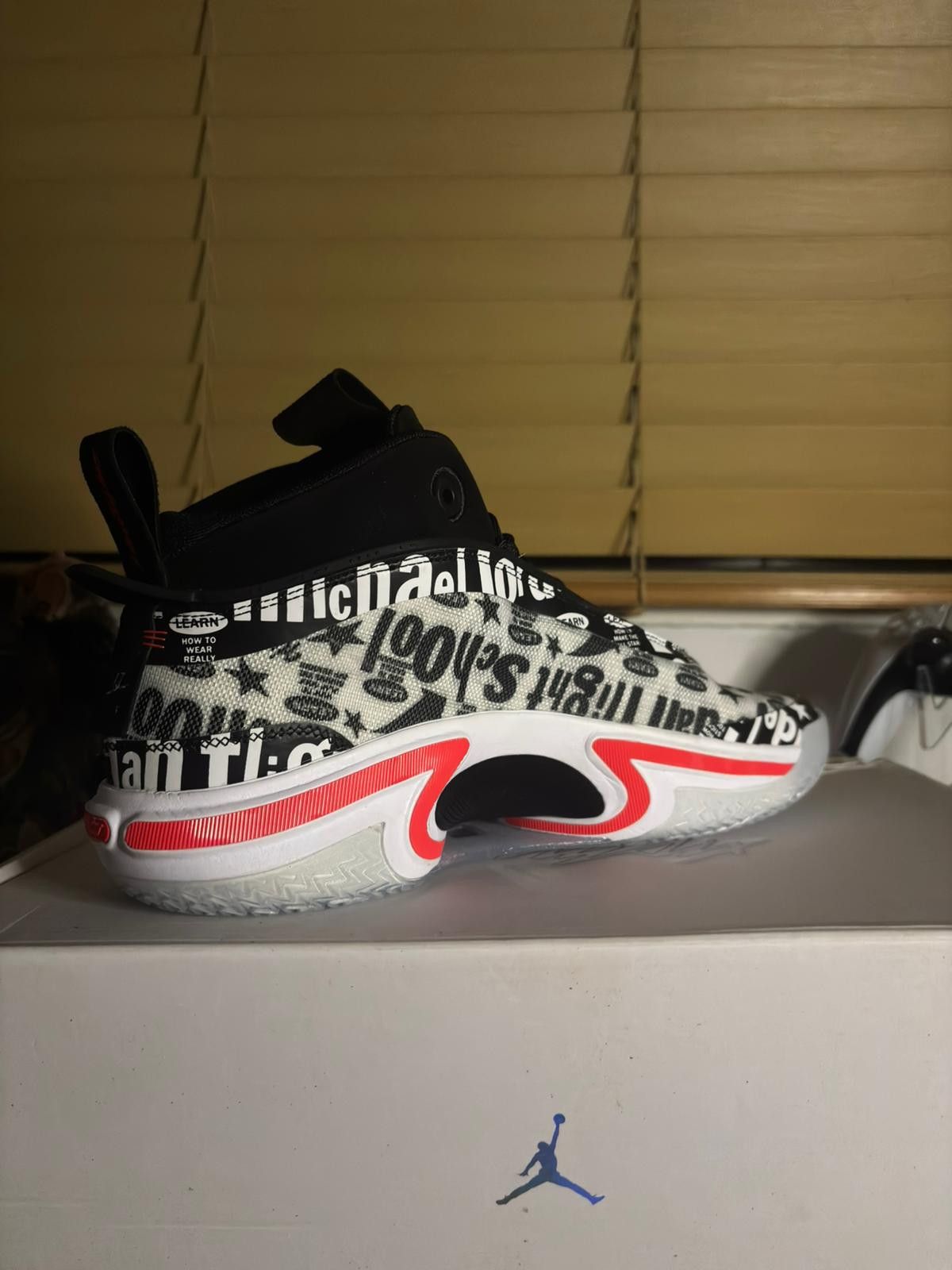 Jordan Brand Nike Air Jordan 36 'Flight School' Size US 10.5 / EU 43-44 - 4 Thumbnail