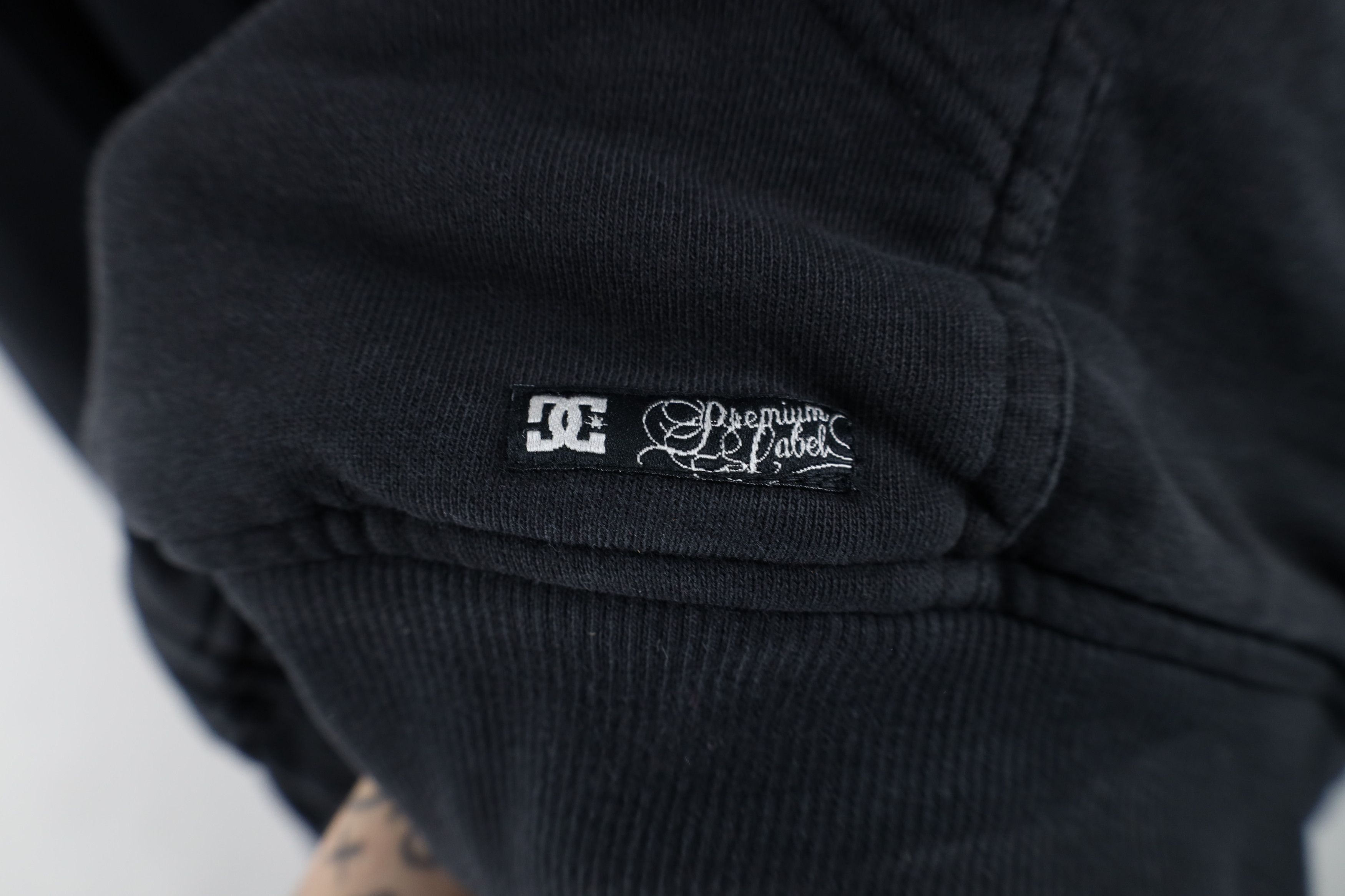 Vintage Vintage Y2K DC Shoes Skateboarding Heavyweight Full Hoodie Size XL / US 12-14 / IT 48-50 - 8 Thumbnail